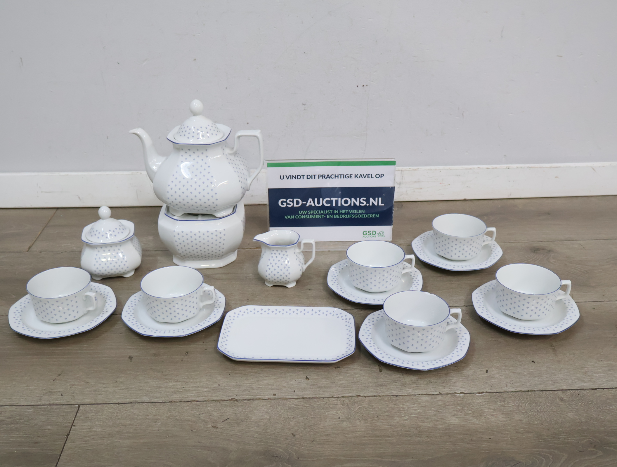 Vintage W.Germany servies met theepot en kopjes – foto 2 – kavel bij GSD Auctions, Zoeterwoude