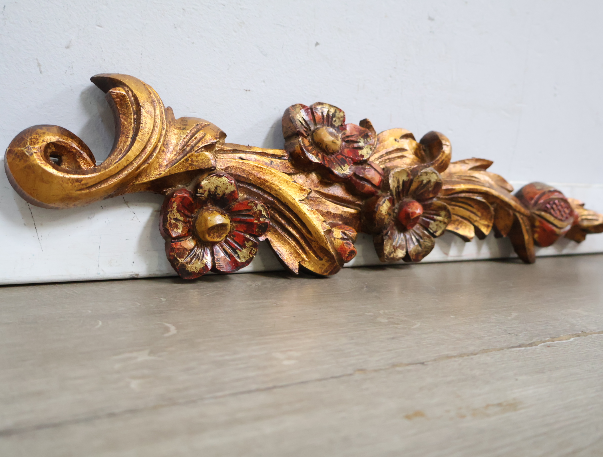 Bloemenmotief Wandornament' – foto 7 – kavel bij GSD Auctions, Zoeterwoude