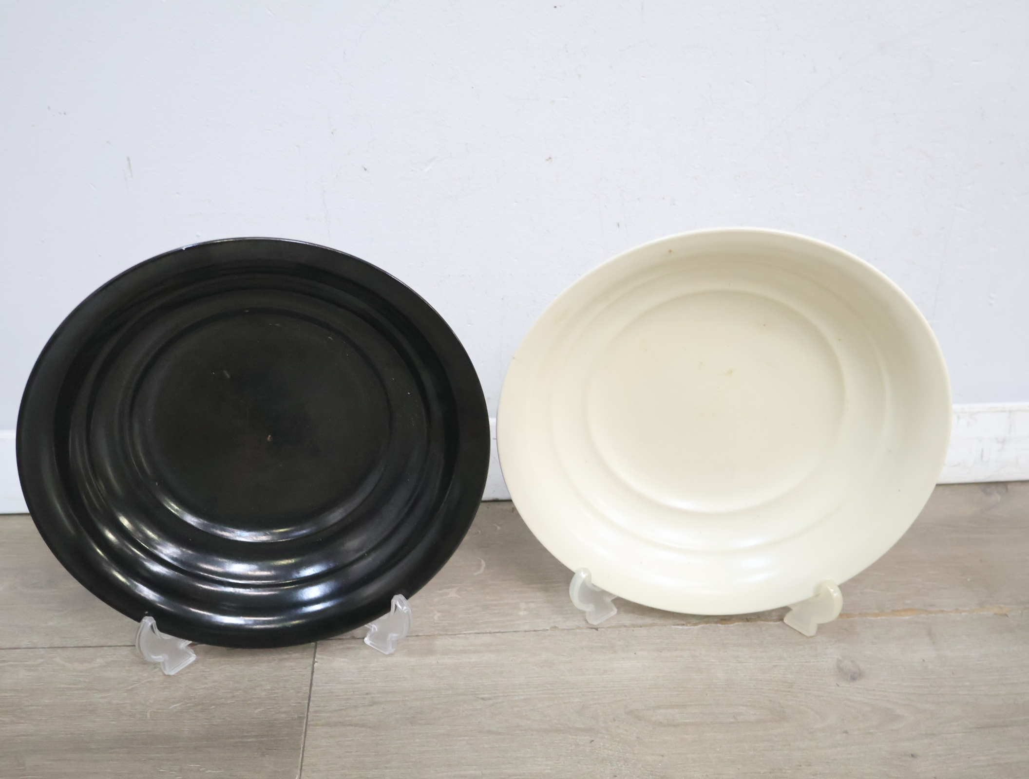 Set van twee antieke borden - RAM Arnhem – foto 4 – kavel bij GSD Auctions, Zoeterwoude