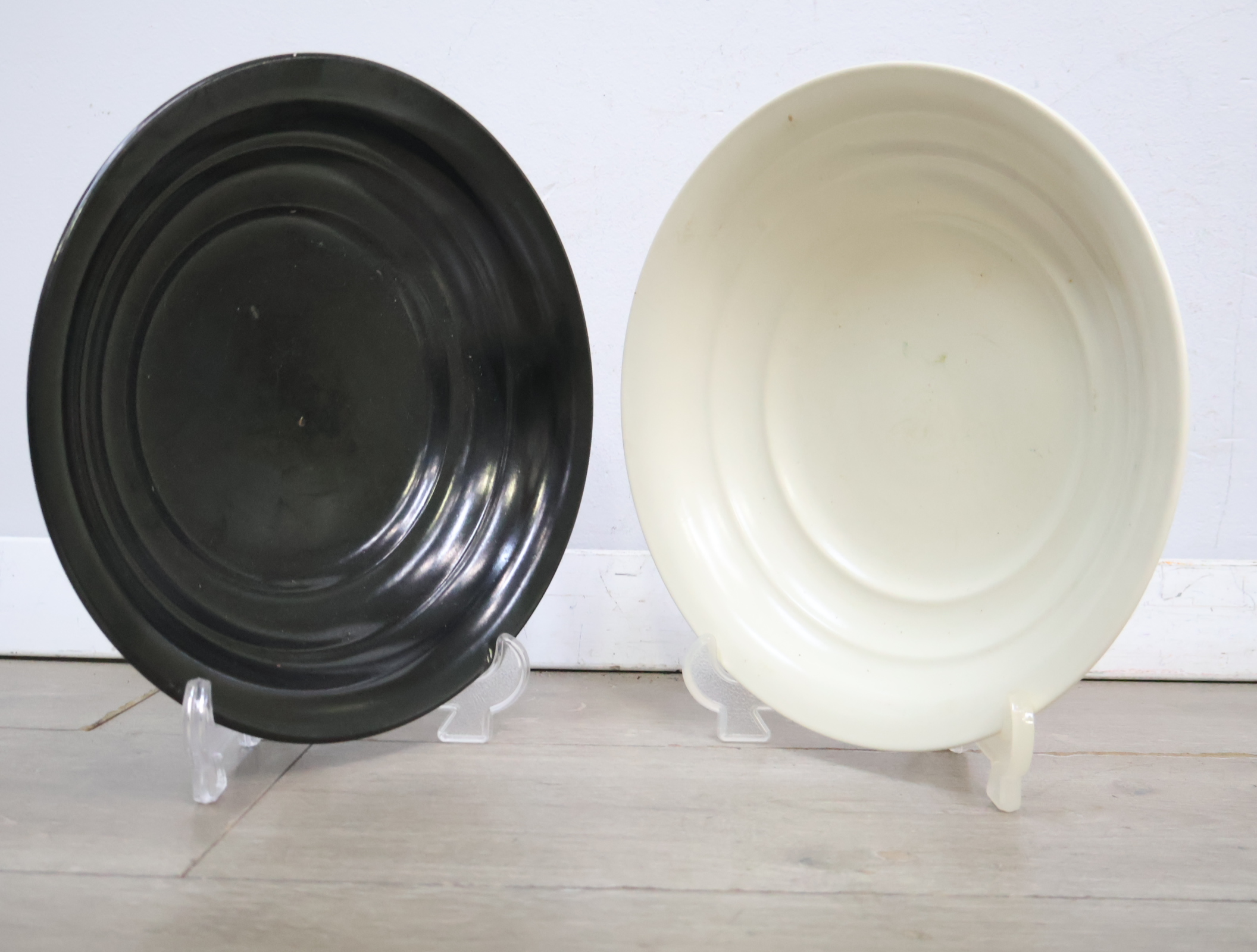 Set van twee antieke borden - RAM Arnhem – foto 5 – kavel bij GSD Auctions, Zoeterwoude