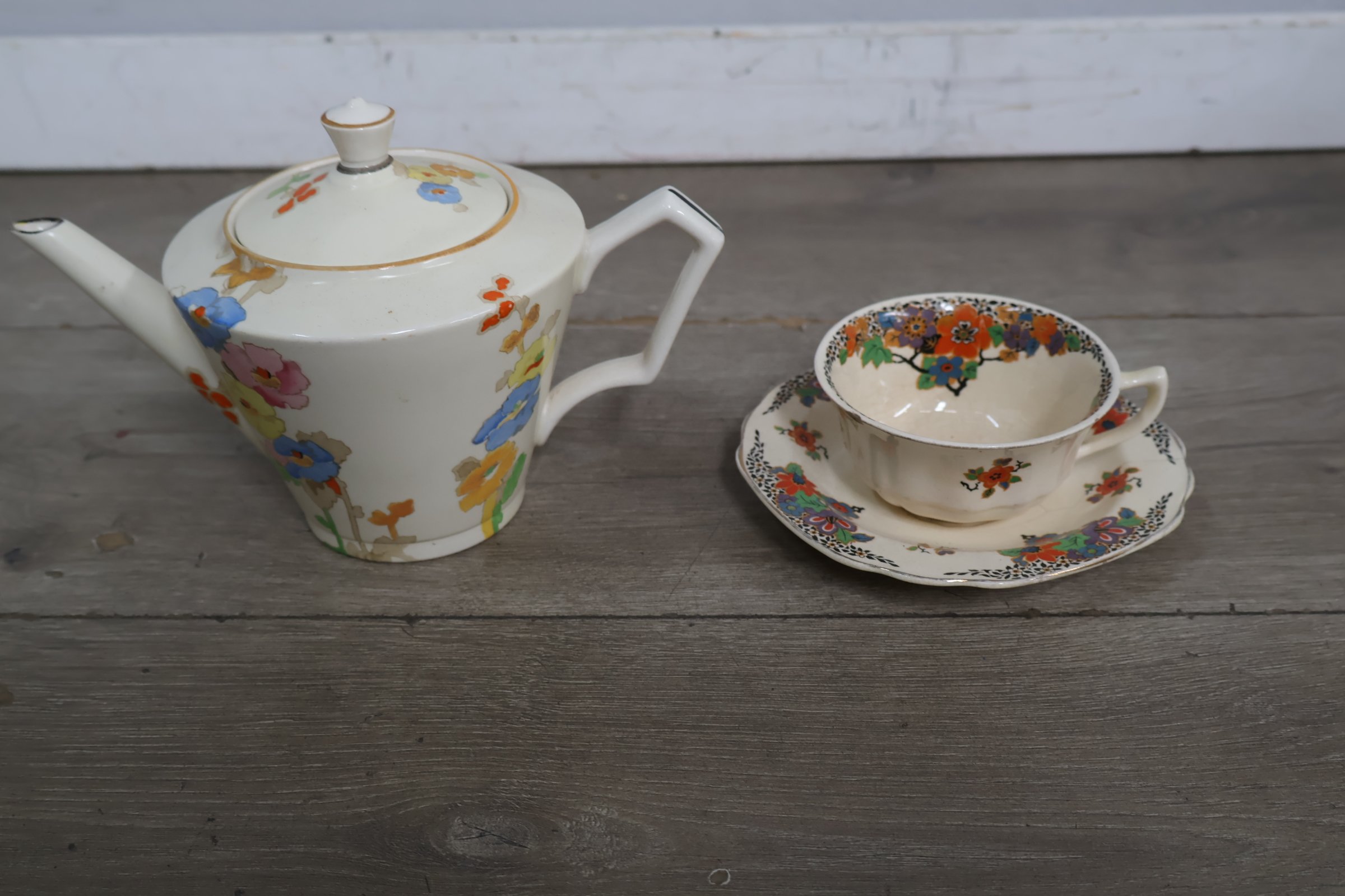 Vintage theepot met kop en schotel'' – foto 3 – kavel bij GSD Auctions, Zoeterwoude