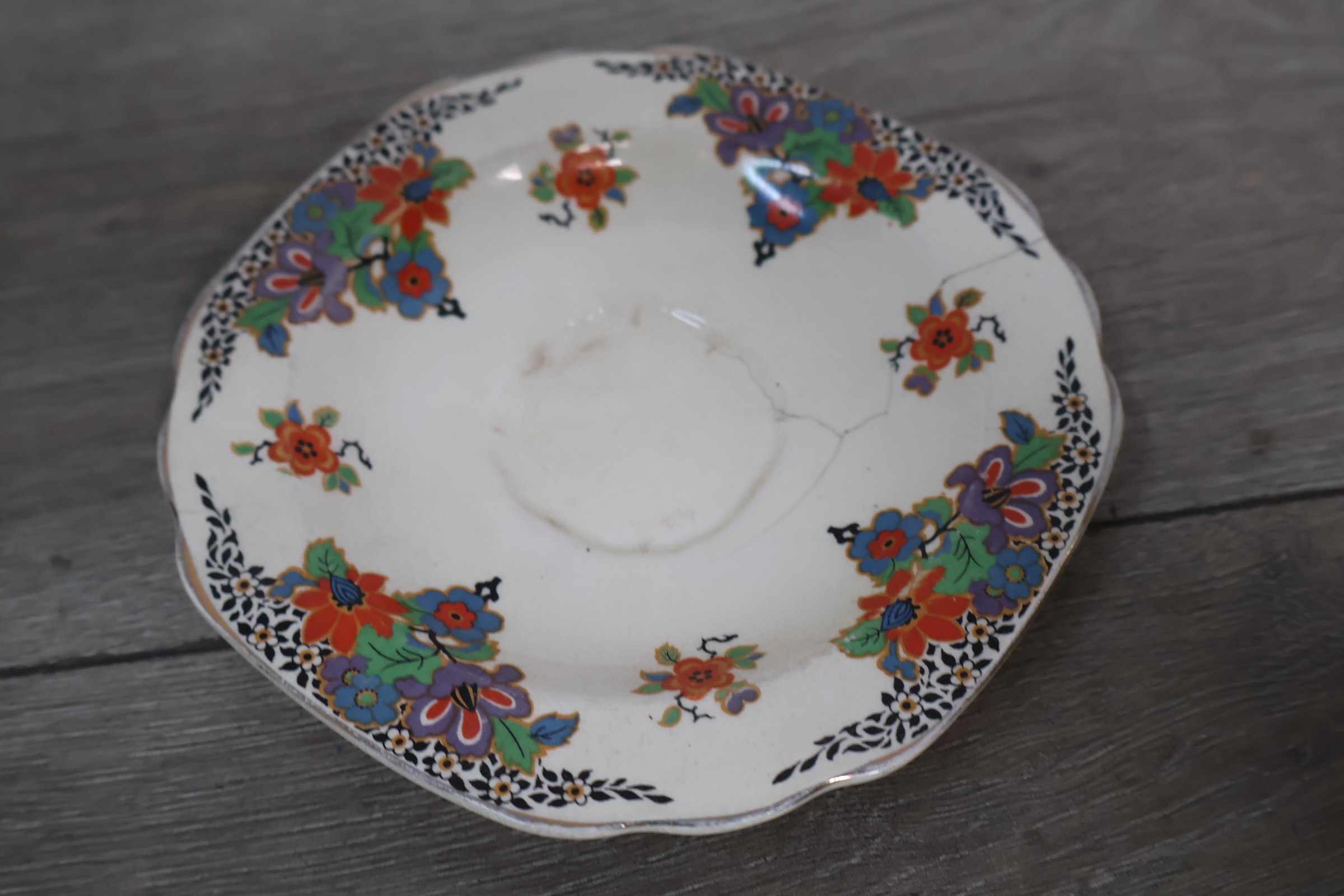 Vintage theepot met kop en schotel'' – foto 7 – kavel bij GSD Auctions, Zoeterwoude