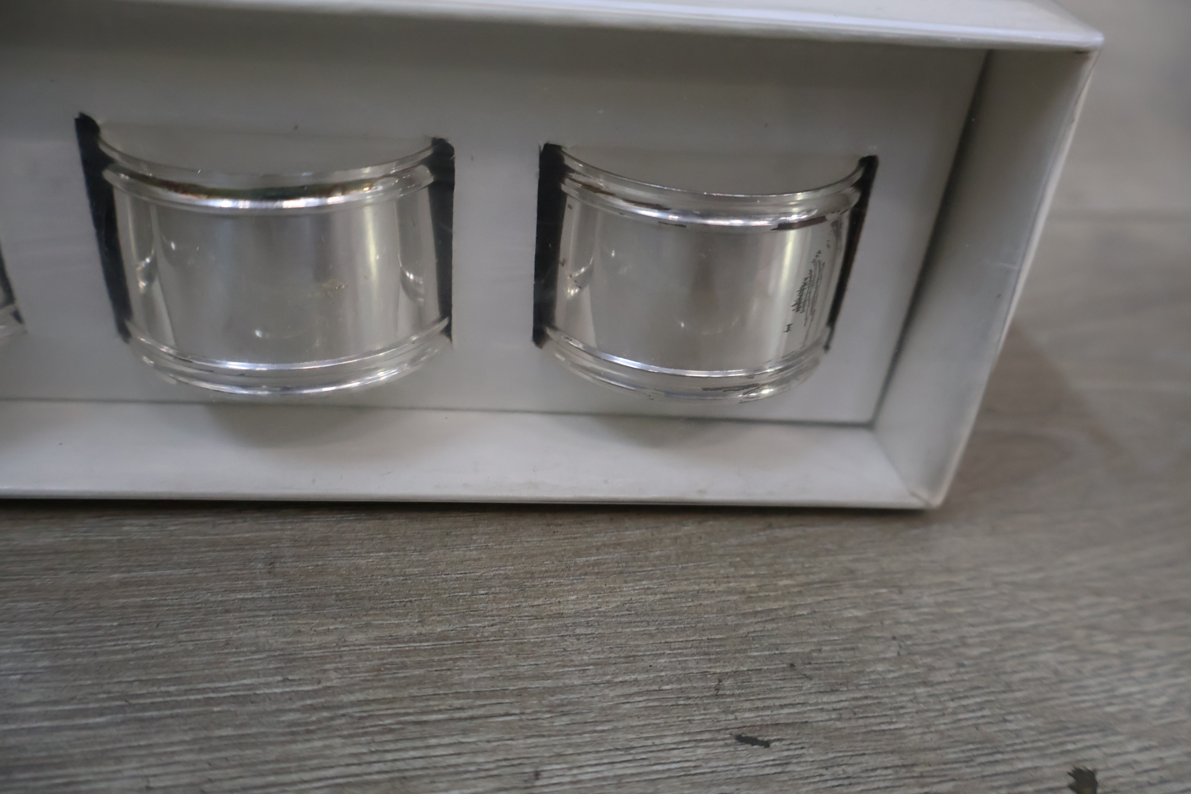 Set van acht glazen theelichthouders'' – foto 8 – kavel bij GSD Auctions, Zoeterwoude