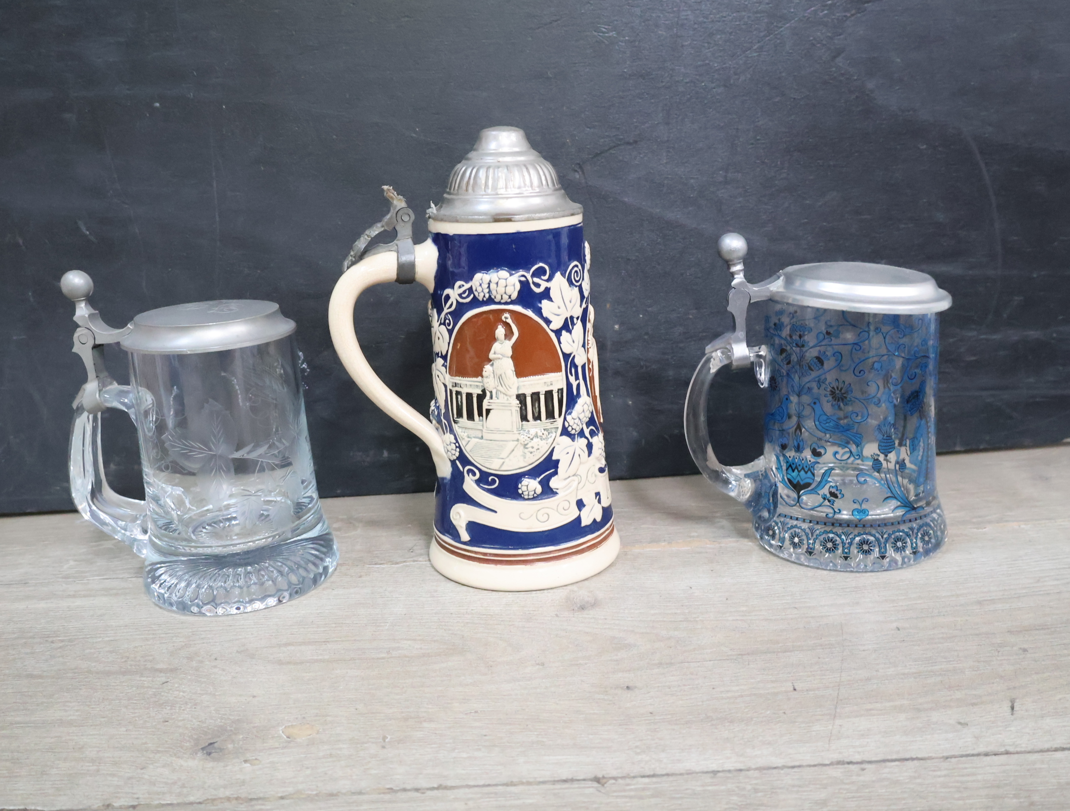 Set van 3 Duitse bierpullen met deksel – foto 7 – kavel bij GSD Auctions, Zoeterwoude