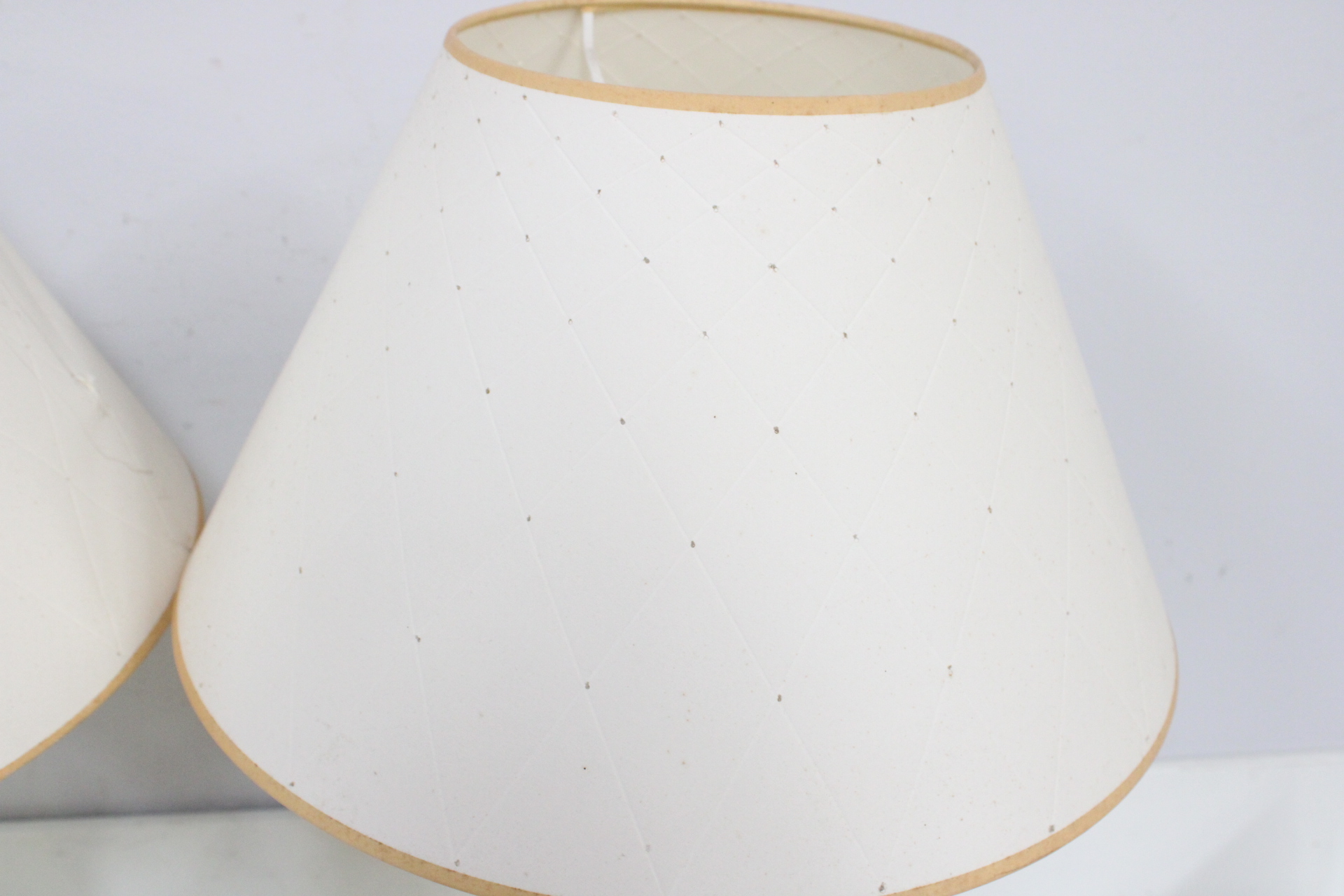 Set van 2 klassieke tafellampen – foto 10 – kavel bij GSD Auctions, Zoeterwoude