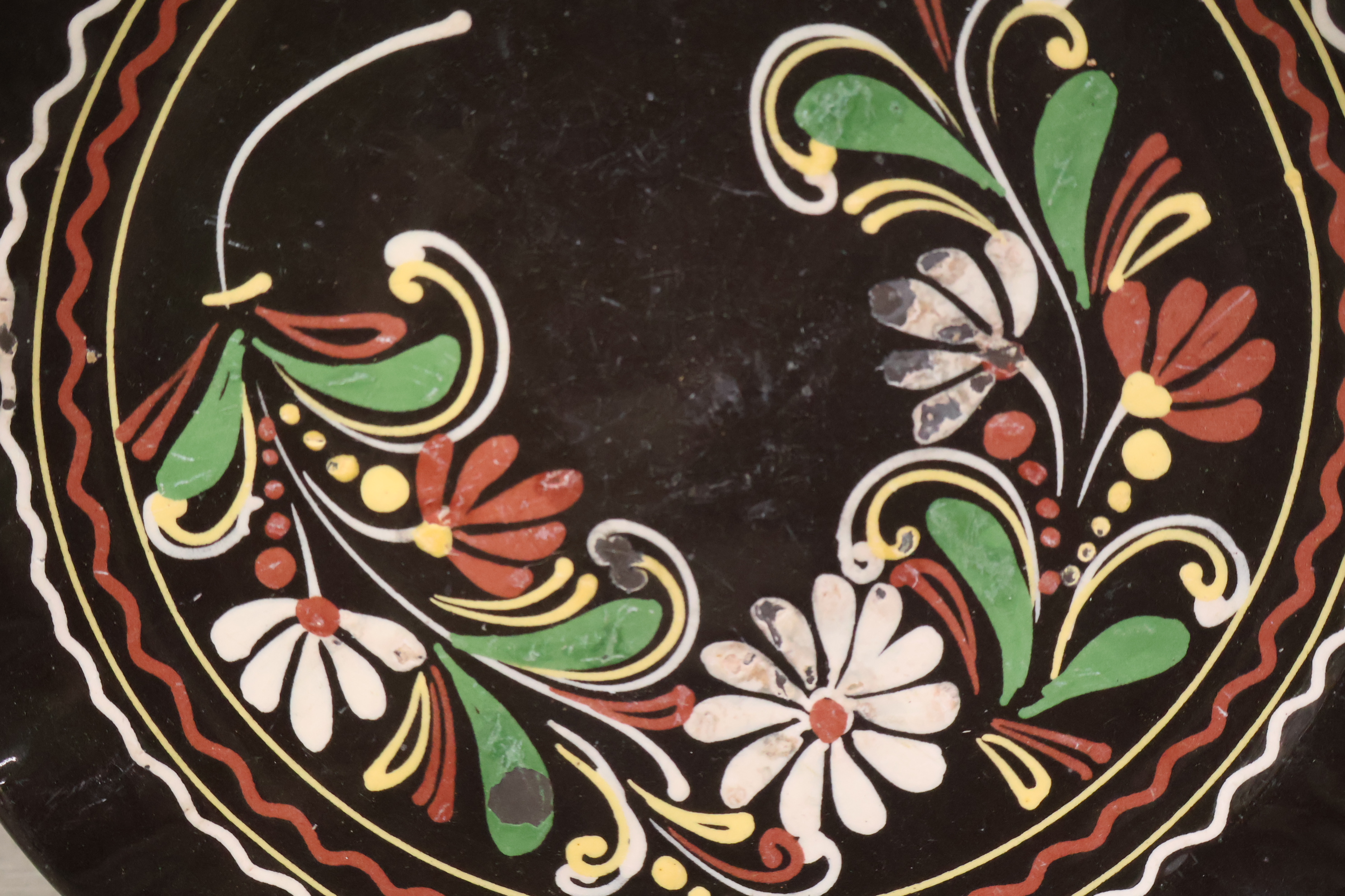 Vintage bloempotten, mokken, bord en melkkannetje'' – foto 7 – kavel bij GSD Auctions, Zoeterwoude
