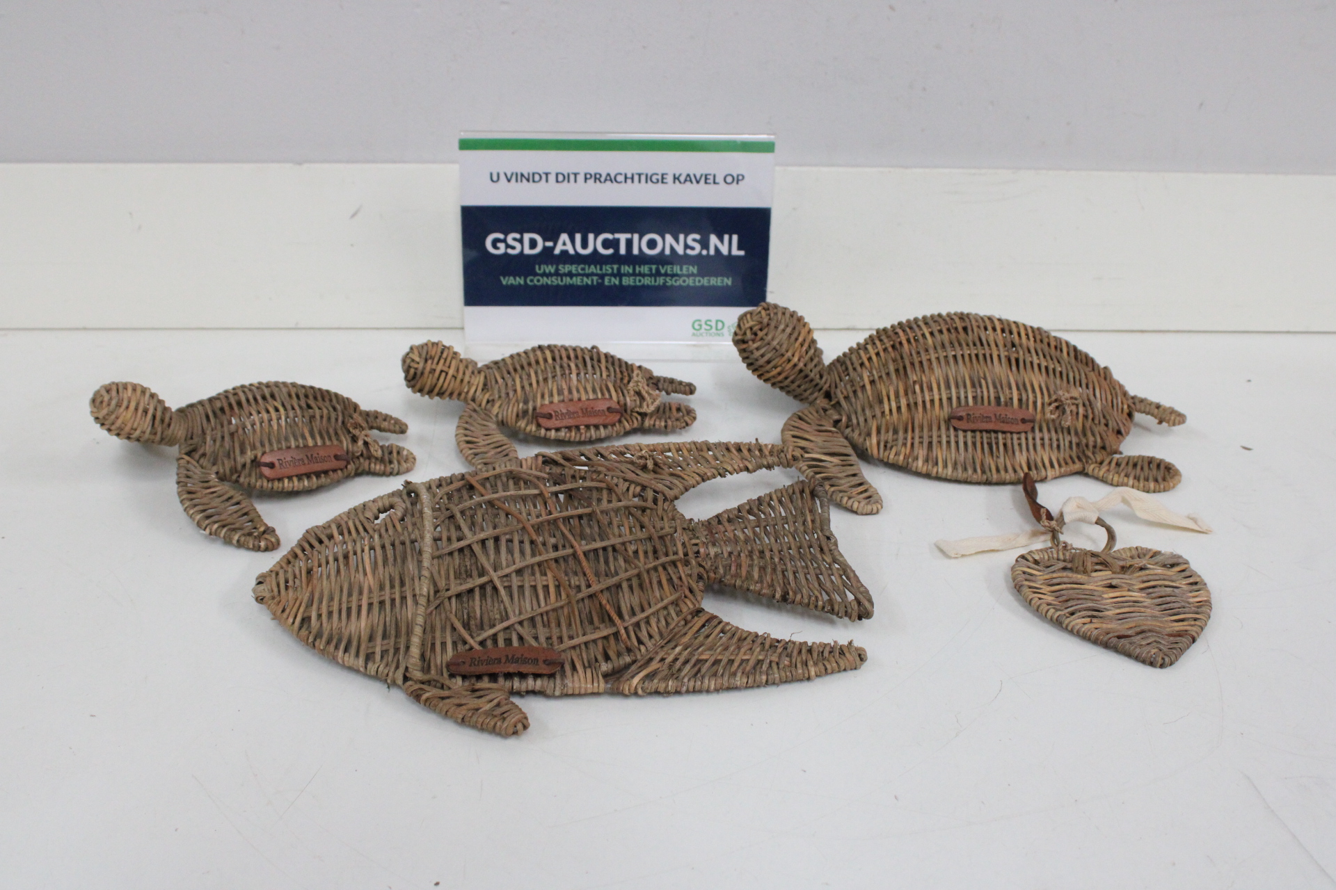 Set rotan Figuren – foto 2 – kavel bij GSD Auctions, Zoeterwoude