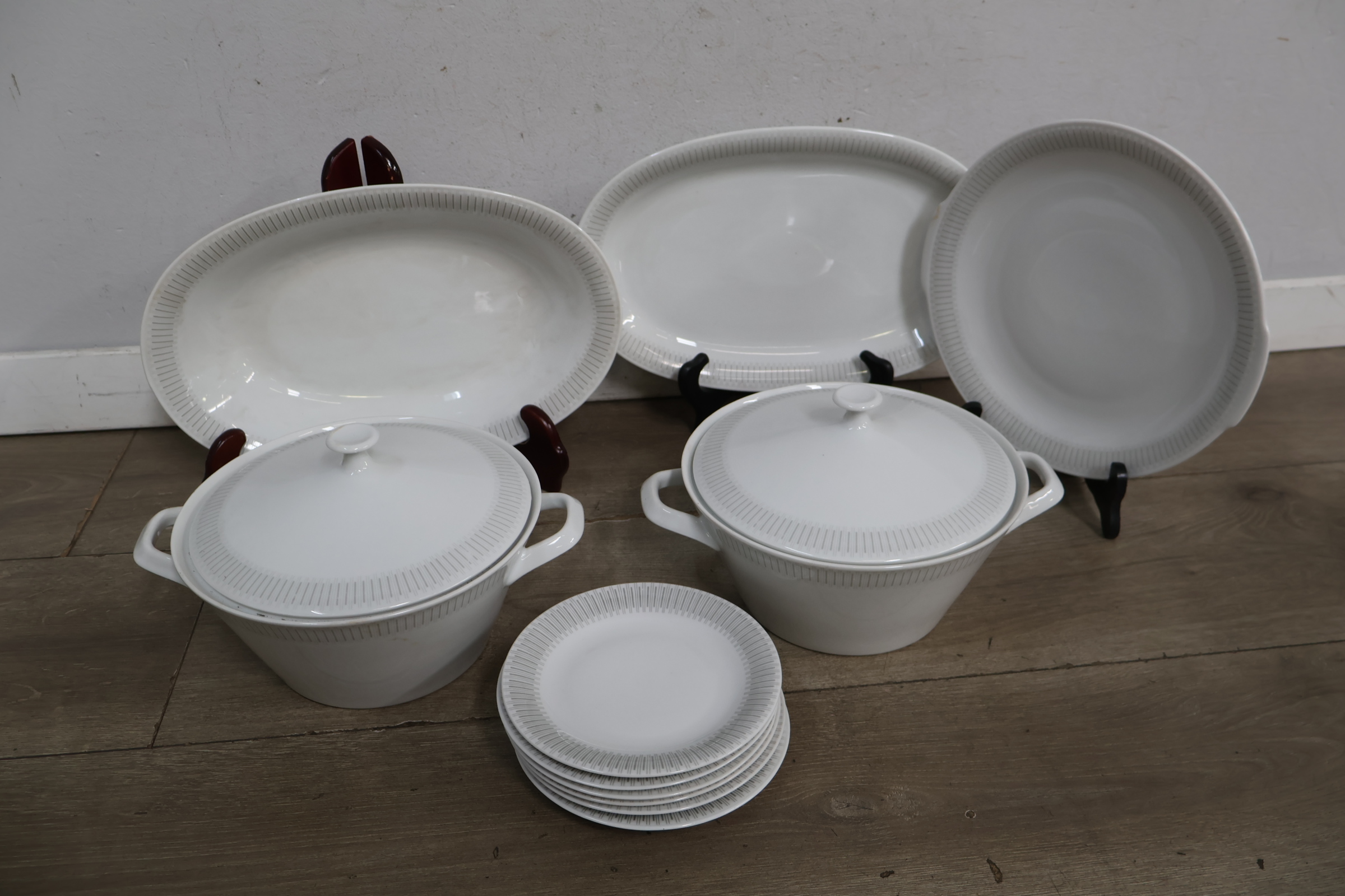 Groot Porseleinen Servies – foto 6 – kavel bij GSD Auctions, Zoeterwoude