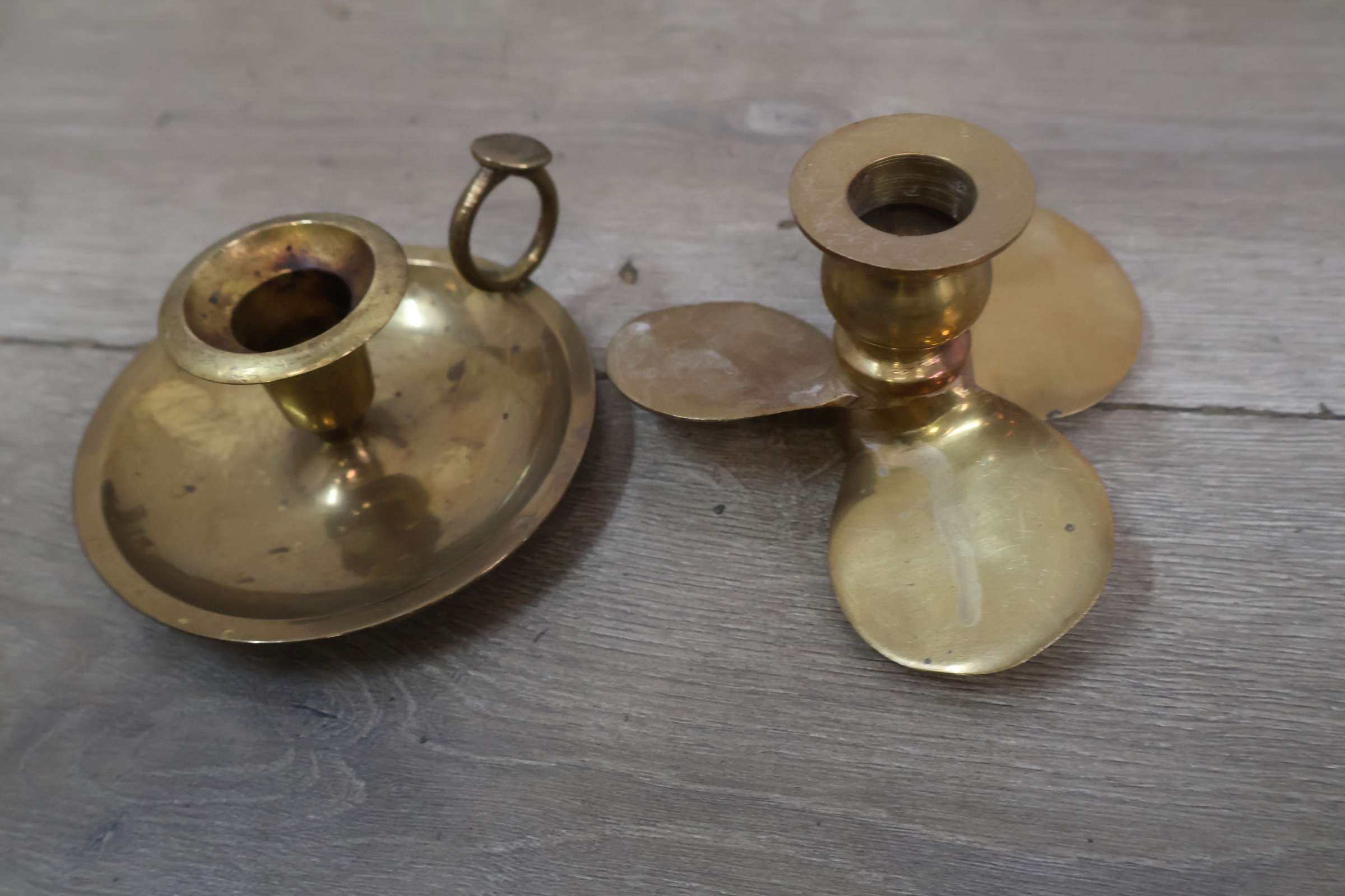 Collectie messing en koperen siervoorwerpen en kandelaars – foto 8 – kavel bij GSD Auctions, Zoeterwoude
