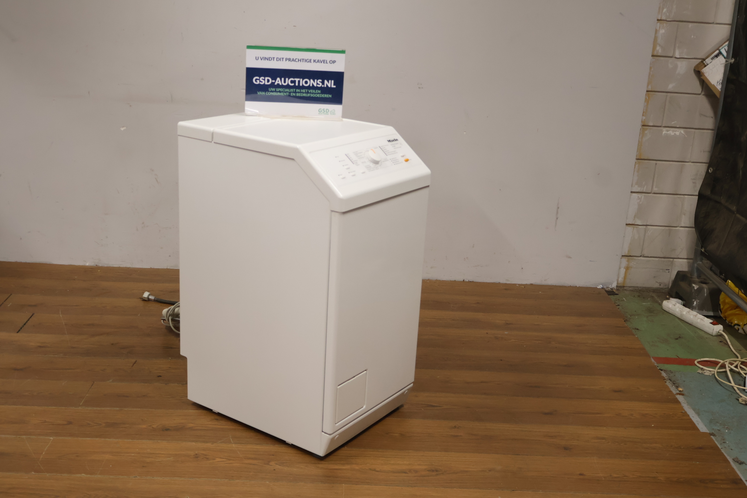 Miele wasmachine met bovenlader – kavel bij GSD Auctions, Zoeterwoude