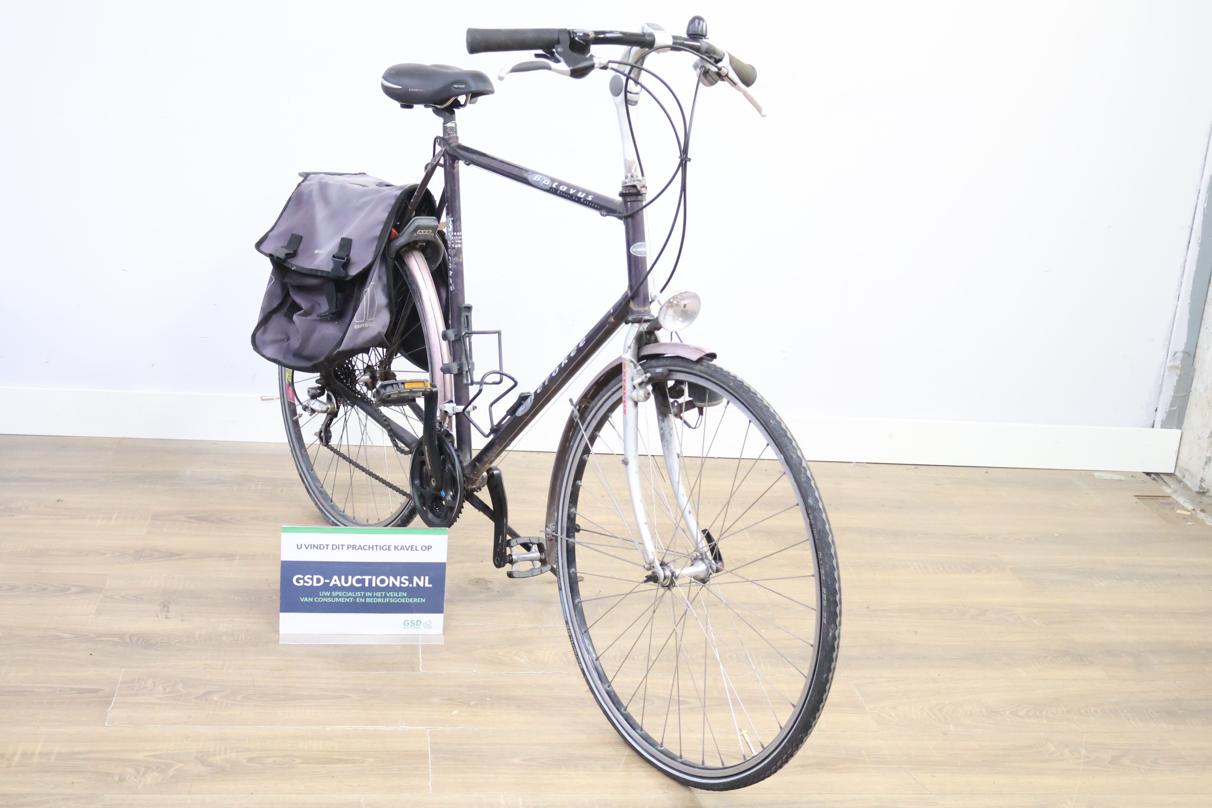 Batavus Tour 3 Versnellingen Herenfiets met Zadeltas – foto 2 – kavel bij GSD Auctions, Zoeterwoude