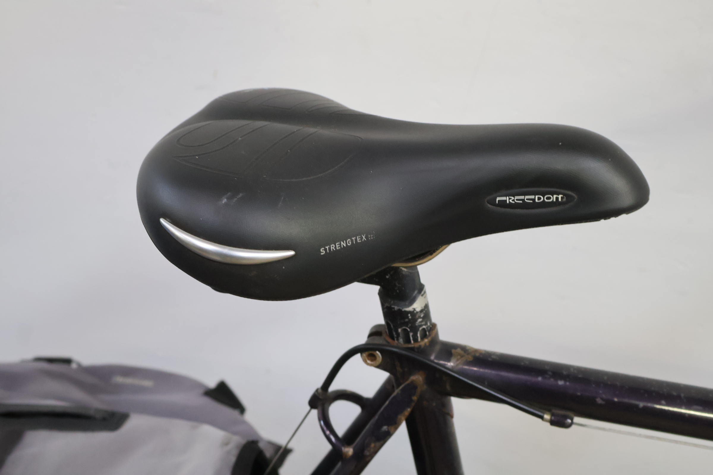 Batavus Tour 3 Versnellingen Herenfiets met Zadeltas – foto 10 – kavel bij GSD Auctions, Zoeterwoude