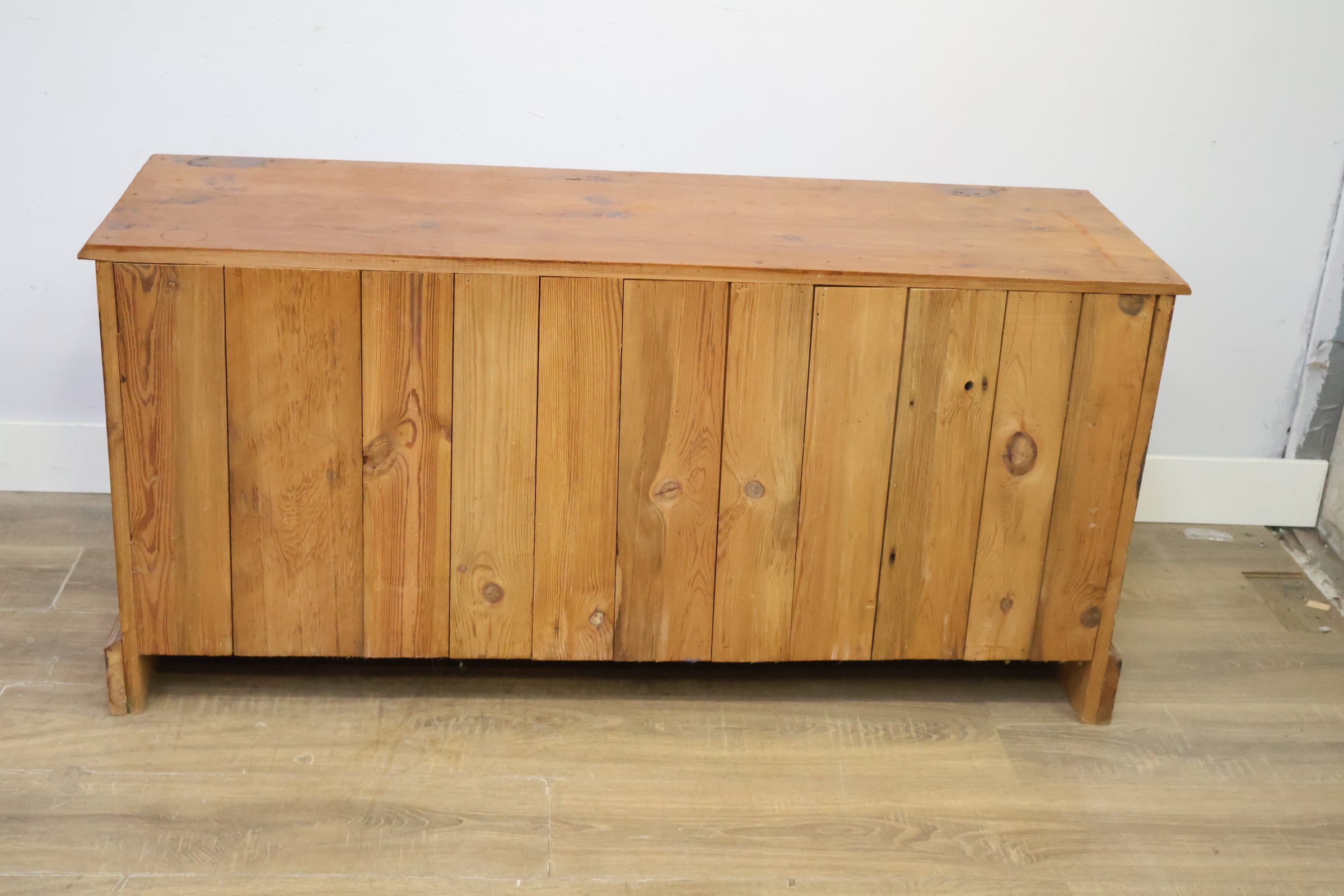 Houten ladekast met acht laden – foto 5 – kavel bij GSD Auctions, Zoeterwoude
