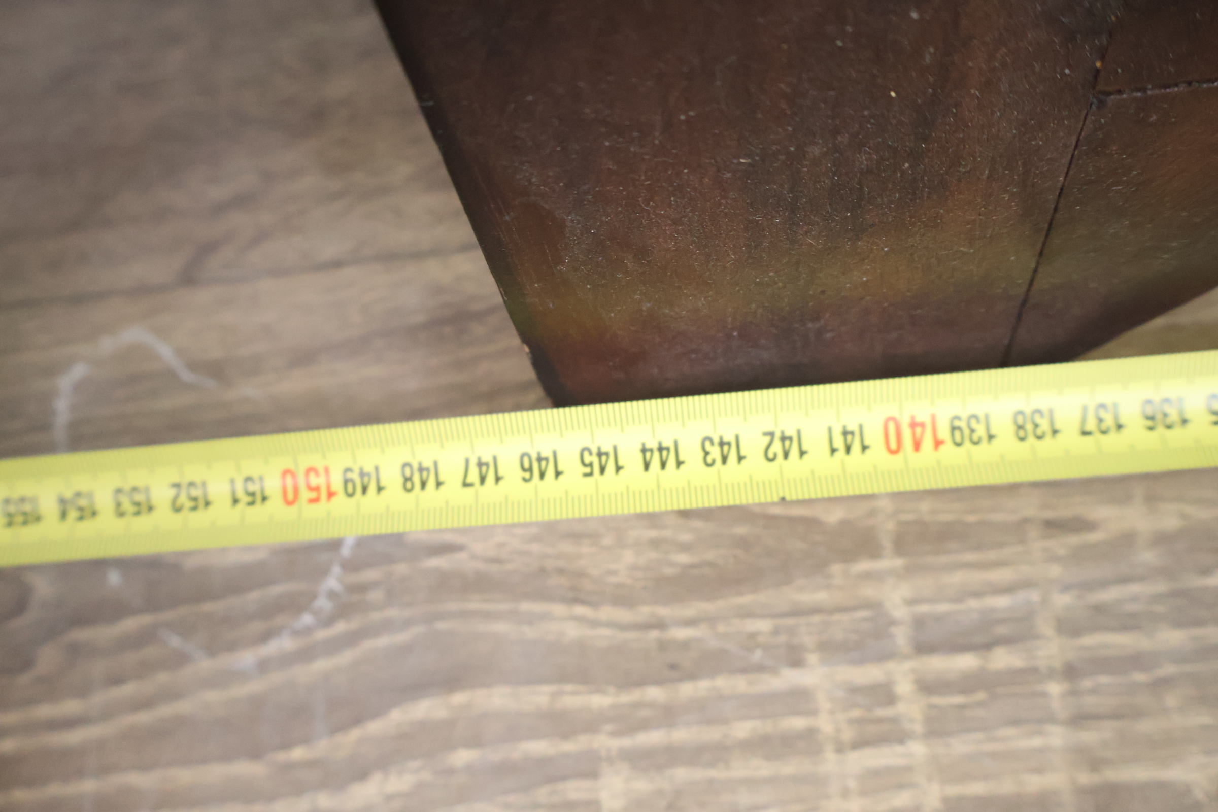 Houten kamerafscheider met gevlochten panelen – foto 7 – kavel bij GSD Auctions, Zoeterwoude