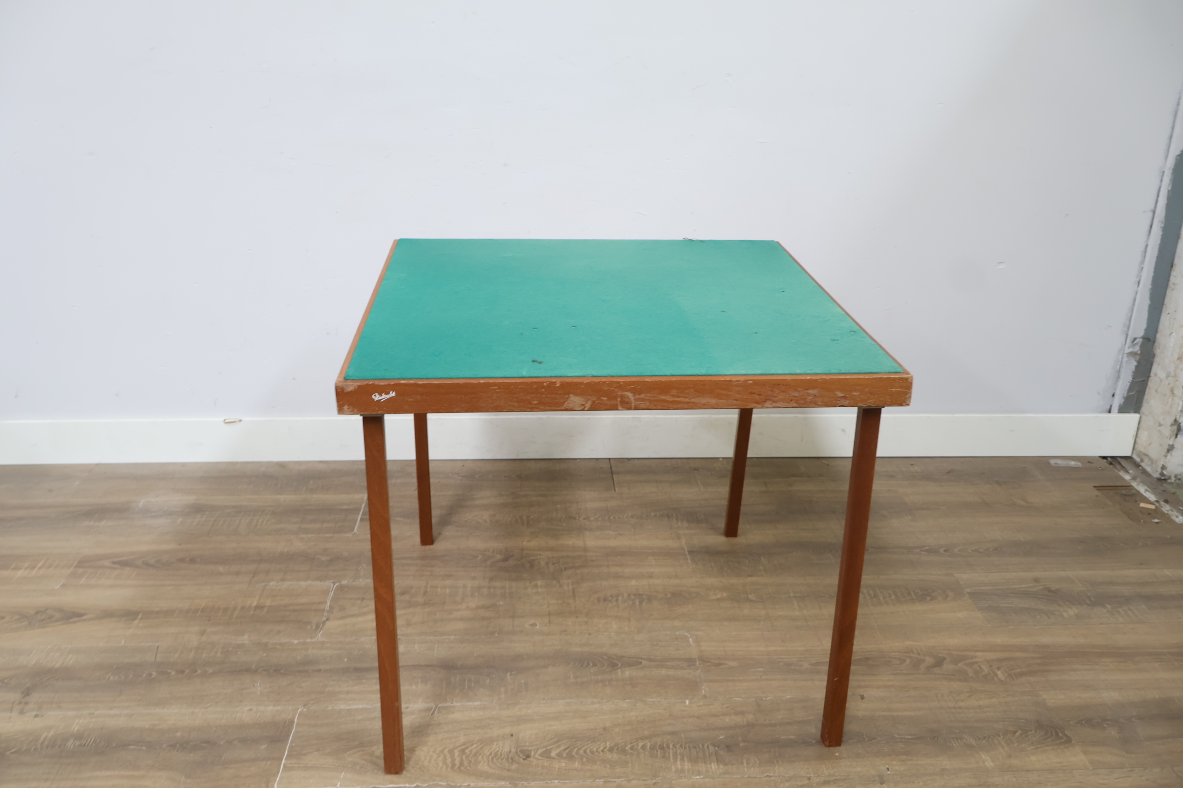 Vintage kaarttafel met groene viltbedekking – foto 3 – kavel bij GSD Auctions, Zoeterwoude