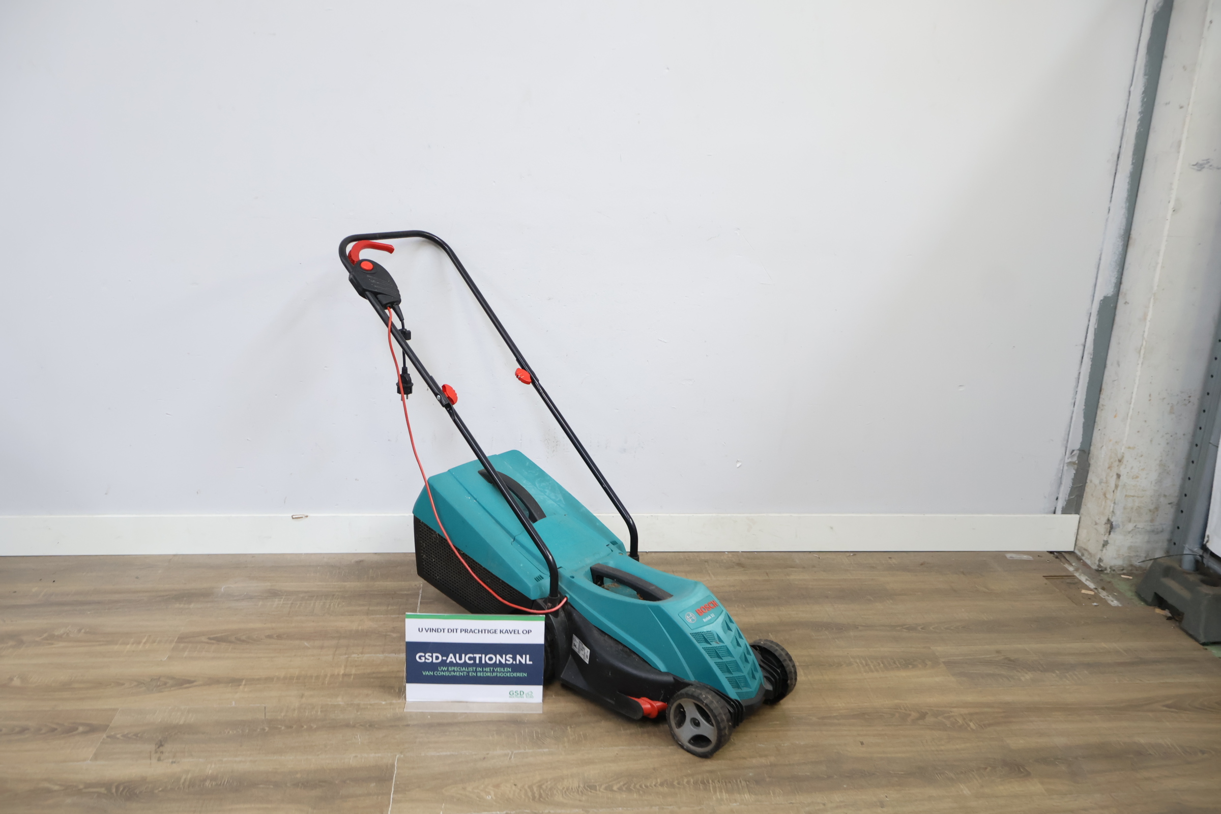 Bosch elektrische grasmaaier – foto 2 – kavel bij GSD Auctions, Zoeterwoude