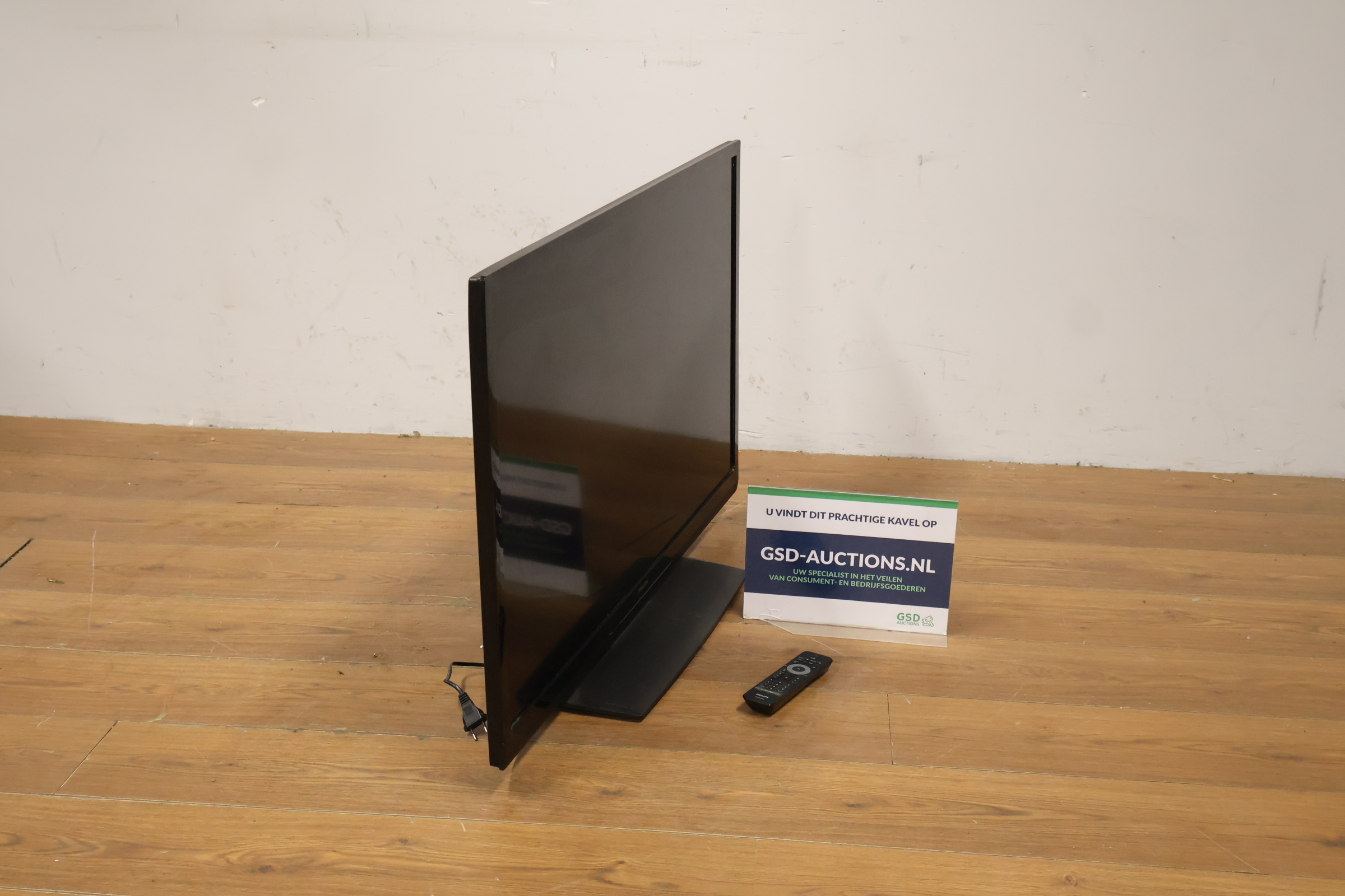Samsung Television met afstandsbediening – kavel bij GSD Auctions, Zoeterwoude