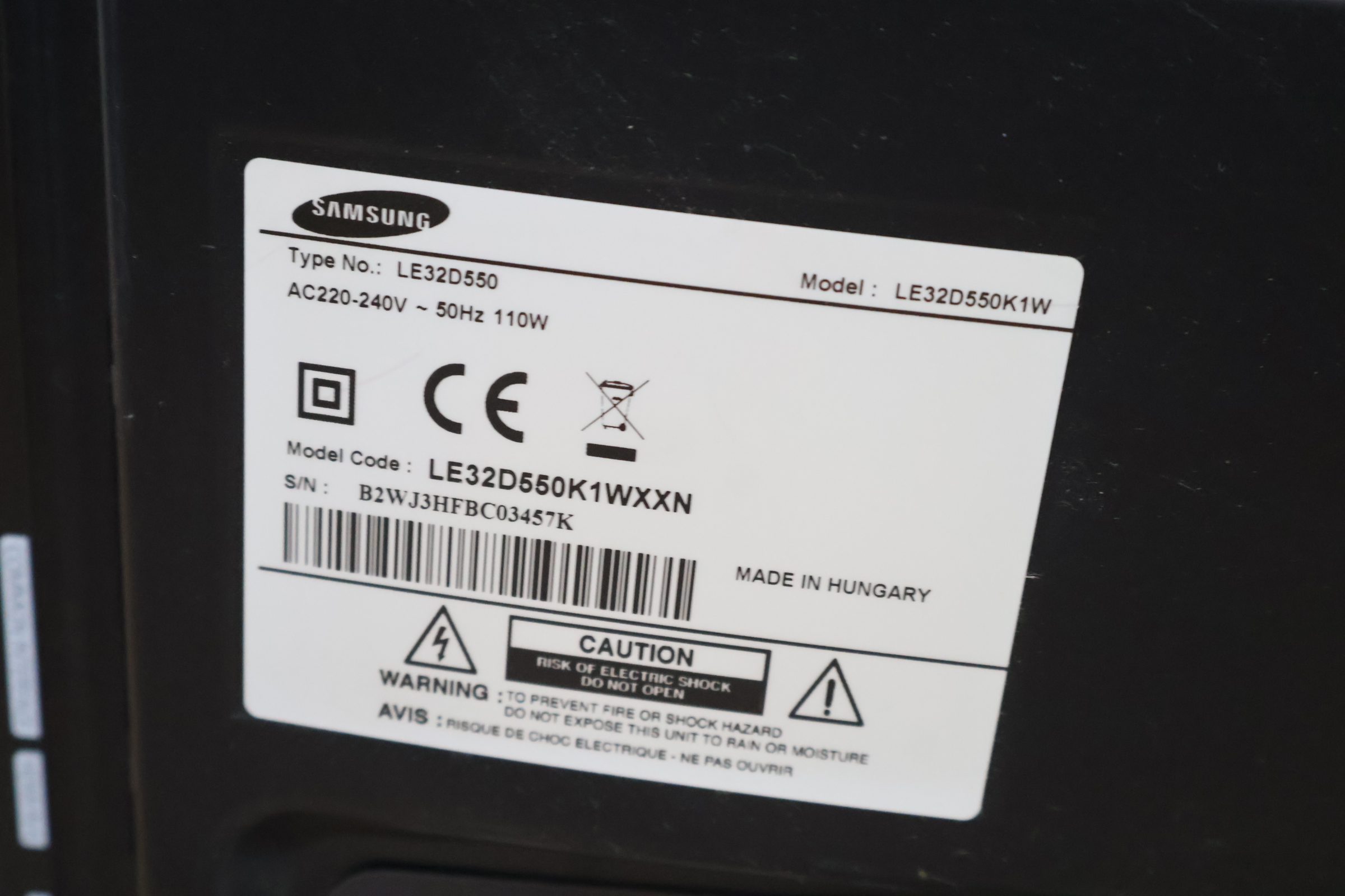 Samsung Flatscreen Televisie met Afstandsbediening – foto 7 – kavel bij GSD Auctions, Zoeterwoude