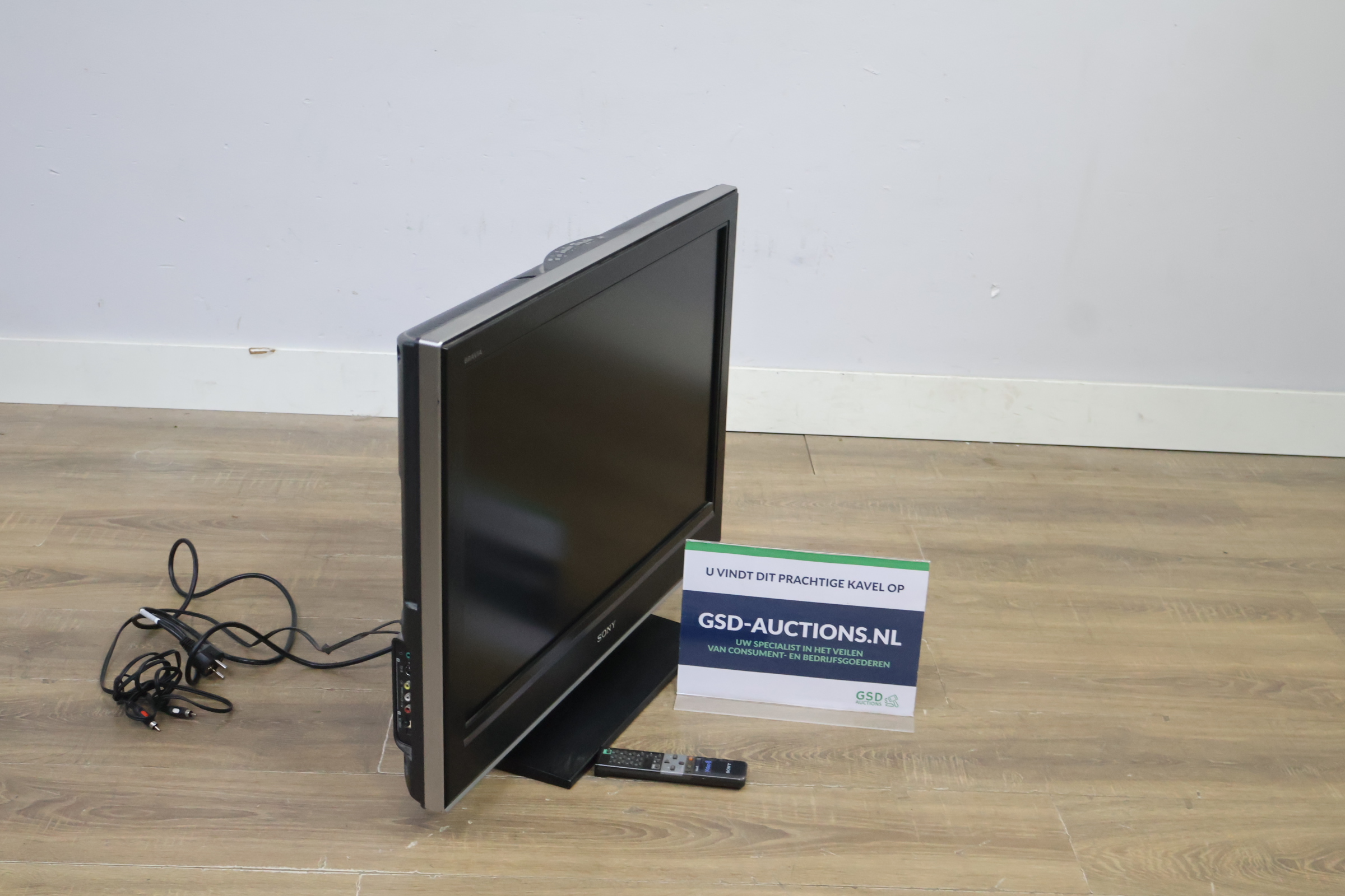 Sony Bravia flatscreen televisie – kavel bij GSD Auctions, Zoeterwoude