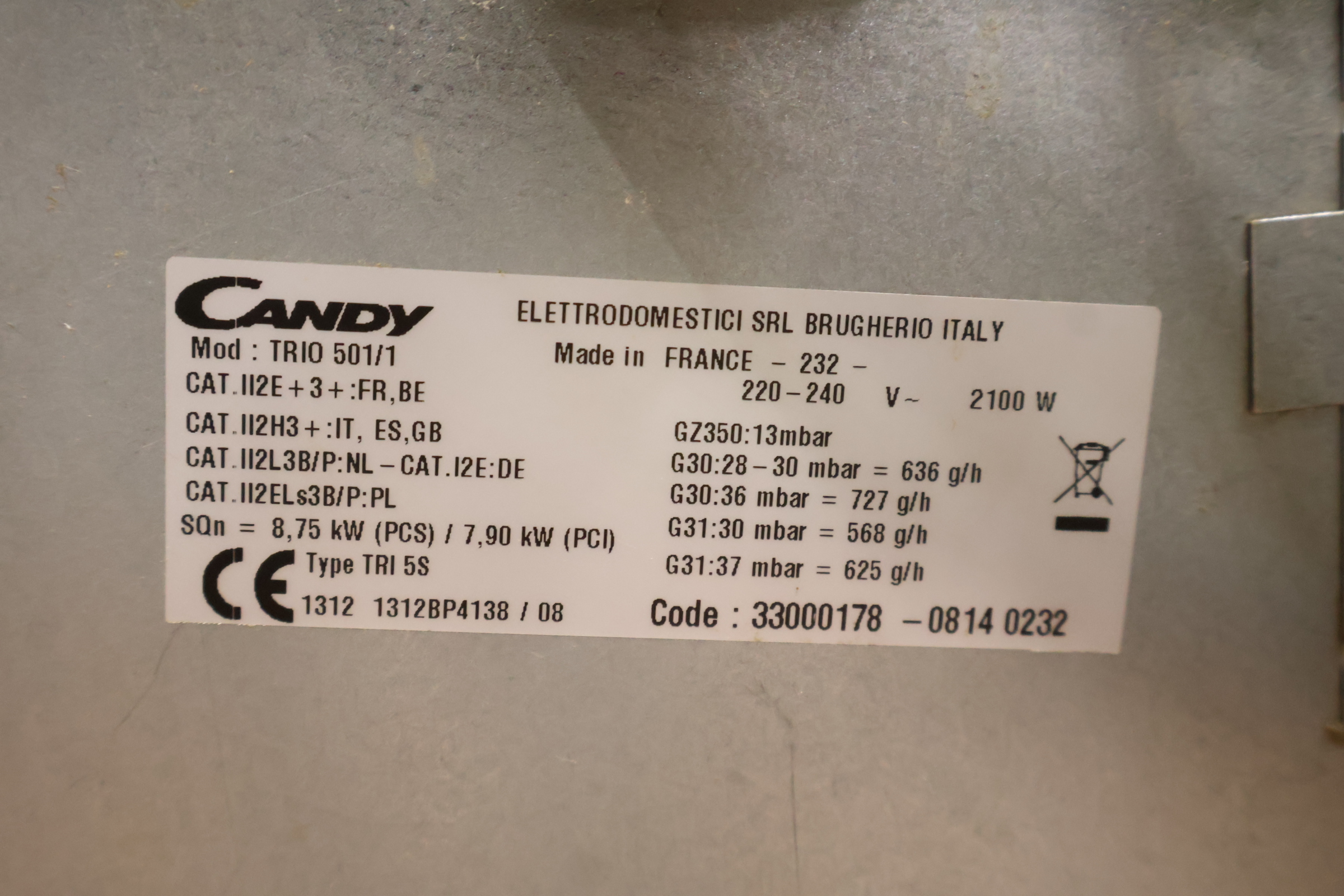 Candy elektrische kookplaat met oven – foto 8 – kavel bij GSD Auctions, Zoeterwoude