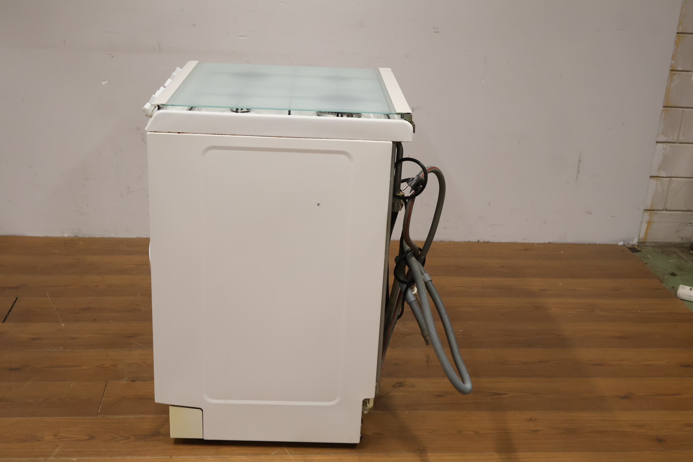 Candy elektrische kookplaat met oven – foto 9 – kavel bij GSD Auctions, Zoeterwoude