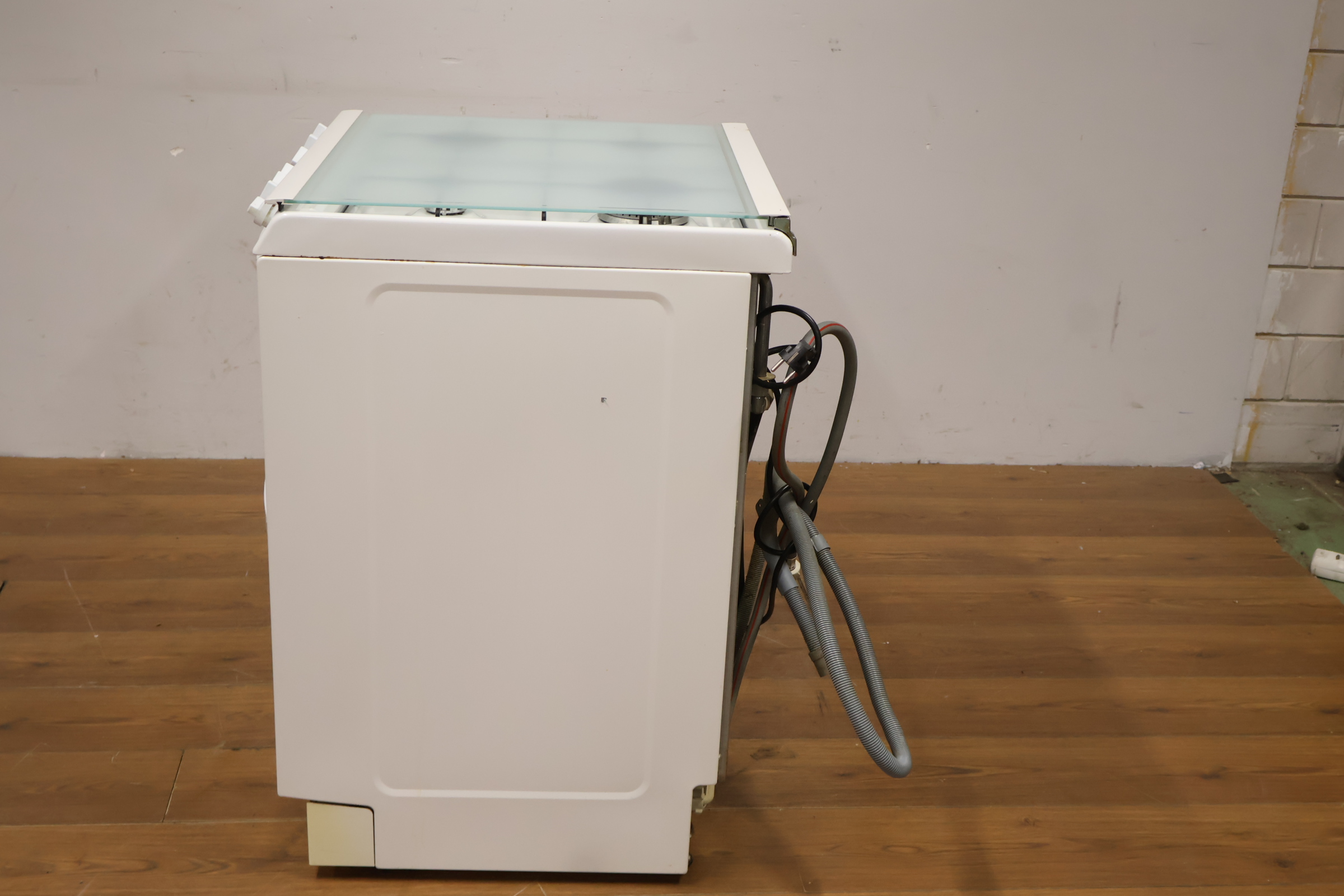 Candy elektrische kookplaat met oven – foto 10 – kavel bij GSD Auctions, Zoeterwoude