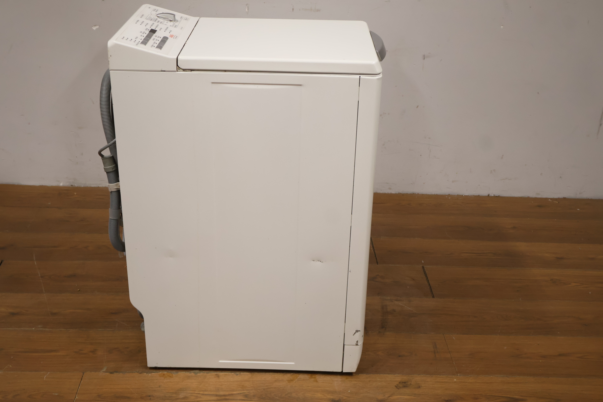 Bovenladende wasmachine – foto 4 – kavel bij GSD Auctions, Zoeterwoude