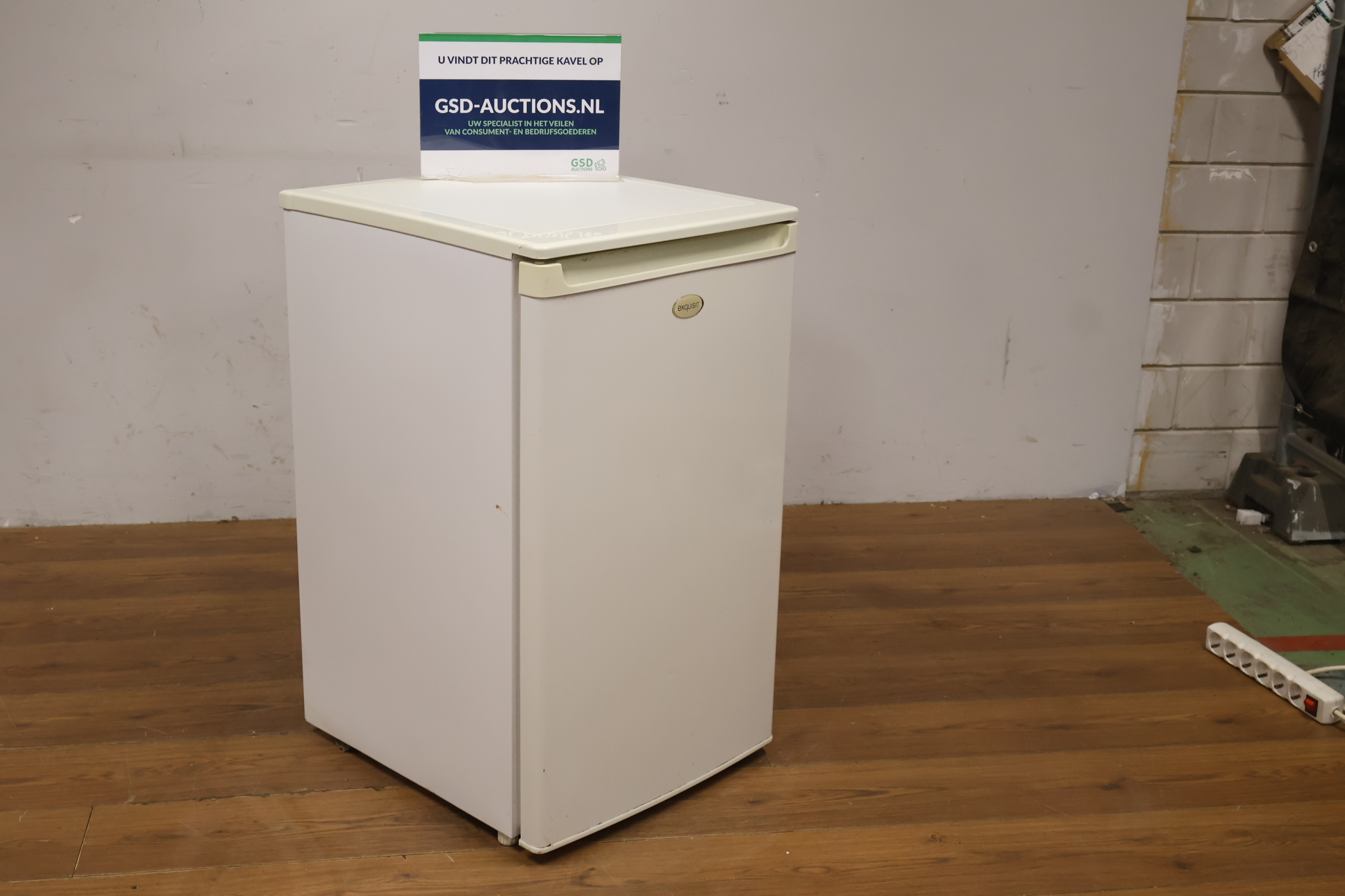 Exquisit mini koelkast wit – foto 2 – kavel bij GSD Auctions, Zoeterwoude