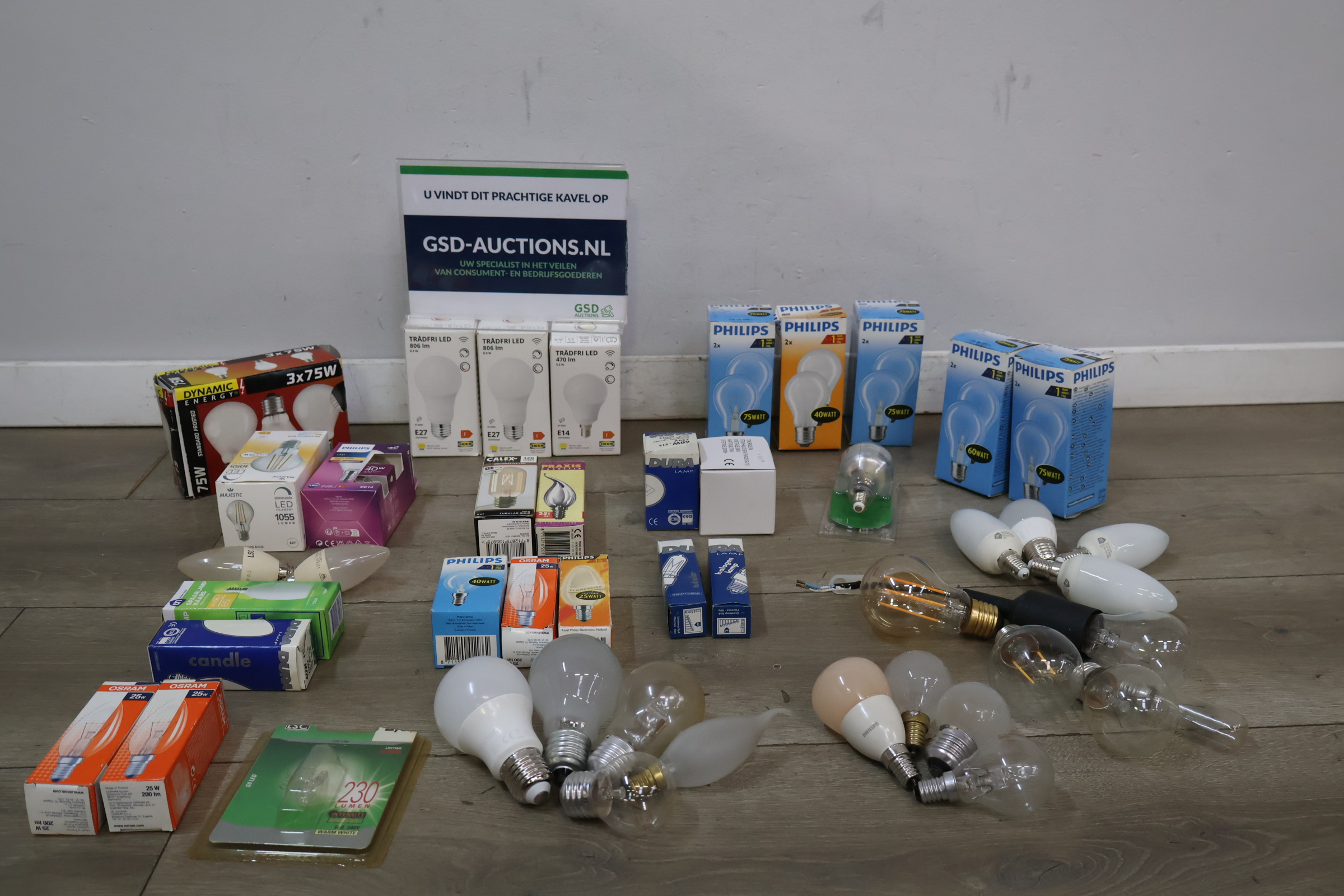Diverse gloeilampen en LED-lampen – foto 2 – kavel bij GSD Auctions, Zoeterwoude