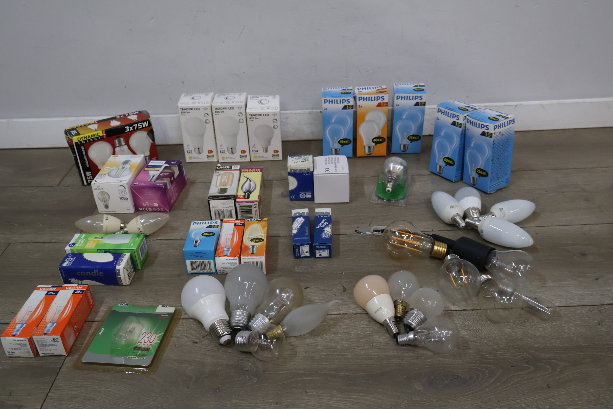 Diverse gloeilampen en LED-lampen – foto 4 – kavel bij GSD Auctions, Zoeterwoude