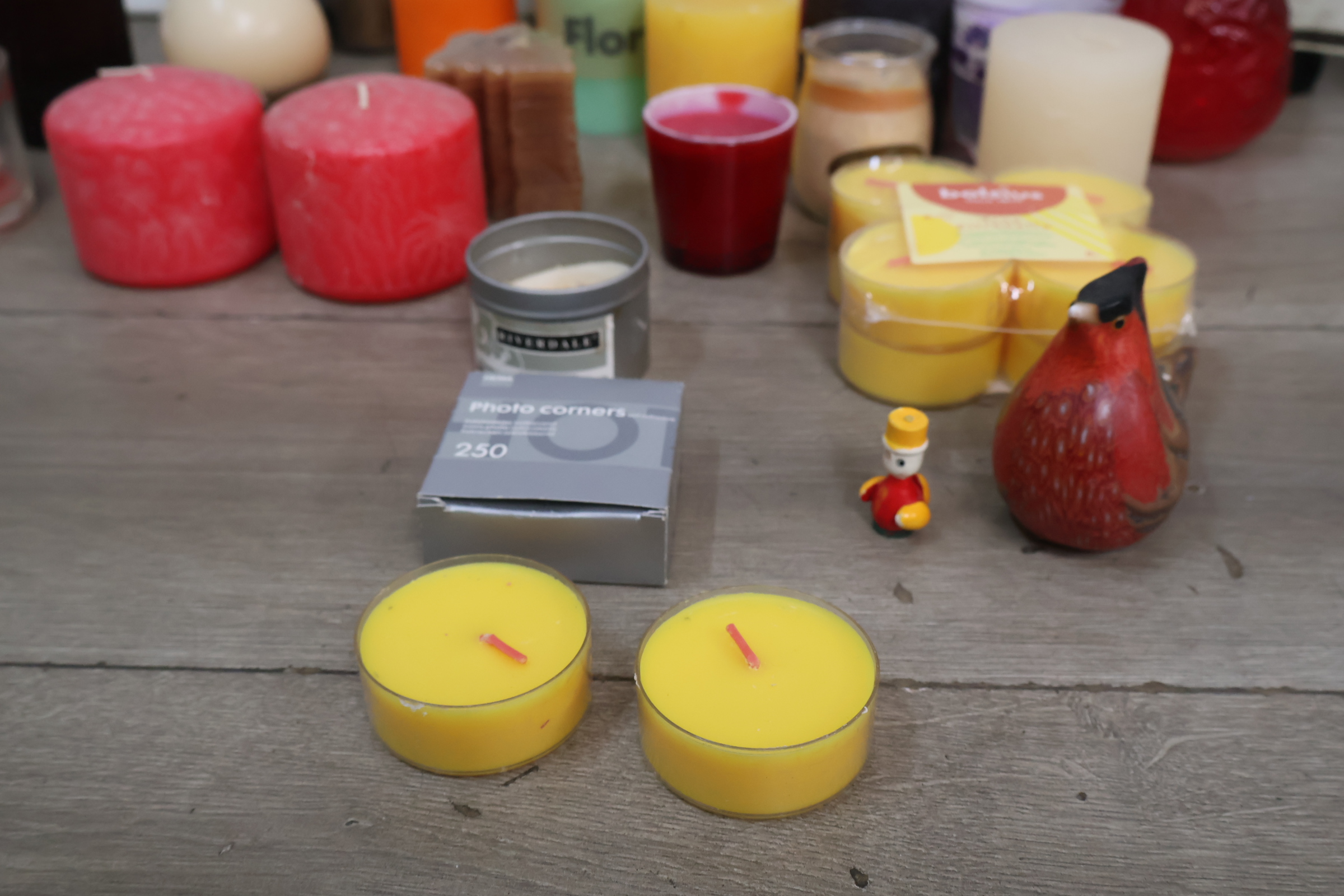 Diverse kaarsen en theelichten collectie – foto 7 – kavel bij GSD Auctions, Zoeterwoude