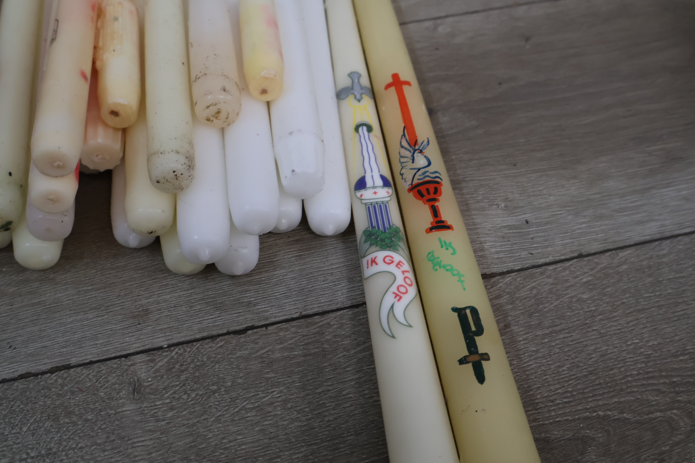 Diverse kaarsen en theelichthouders inclusief Bolsius – foto 6 – kavel bij GSD Auctions, Zoeterwoude