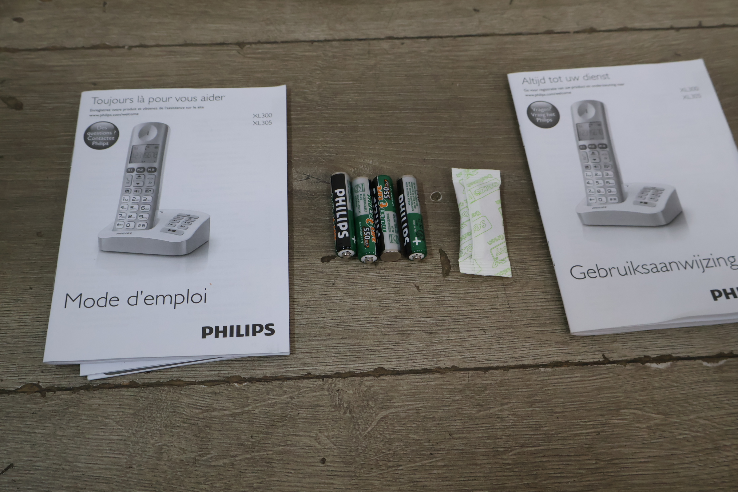 Philips XL305 Duo draadloze telefoonset met antwoordapparaat – foto 5 – kavel bij GSD Auctions, Zoeterwoude