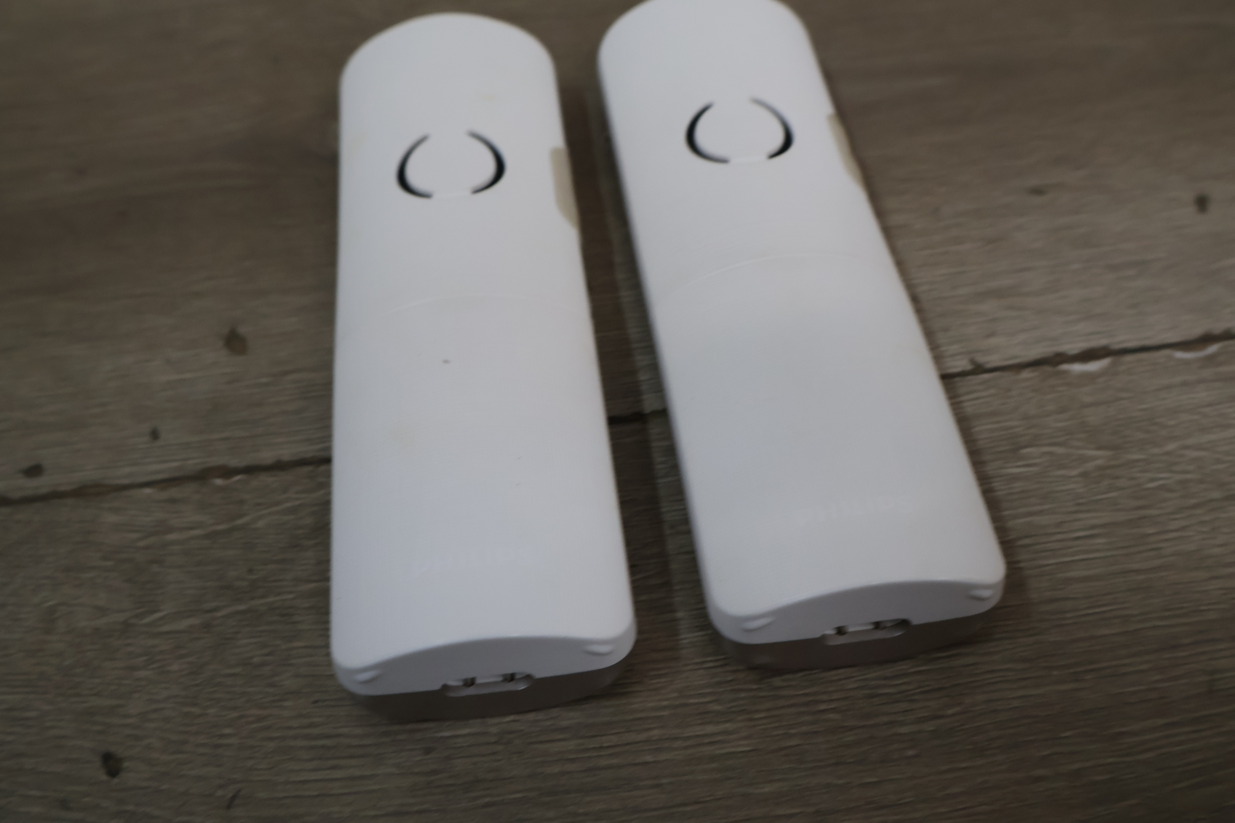 Philips XL305 Duo draadloze telefoonset met antwoordapparaat – foto 9 – kavel bij GSD Auctions, Zoeterwoude