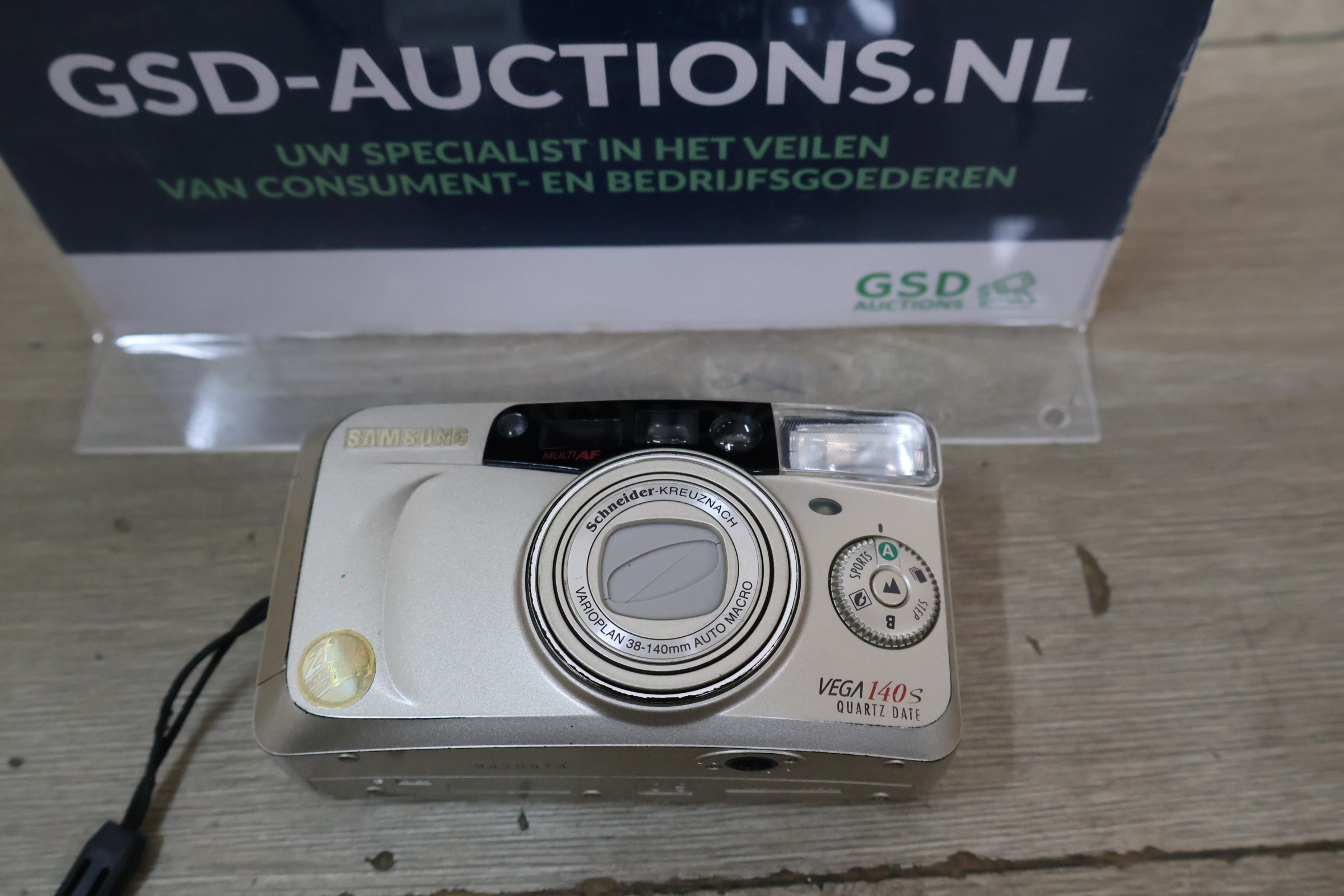 Samsung Vega 140s Compact Camera – foto 2 – kavel bij GSD Auctions, Zoeterwoude
