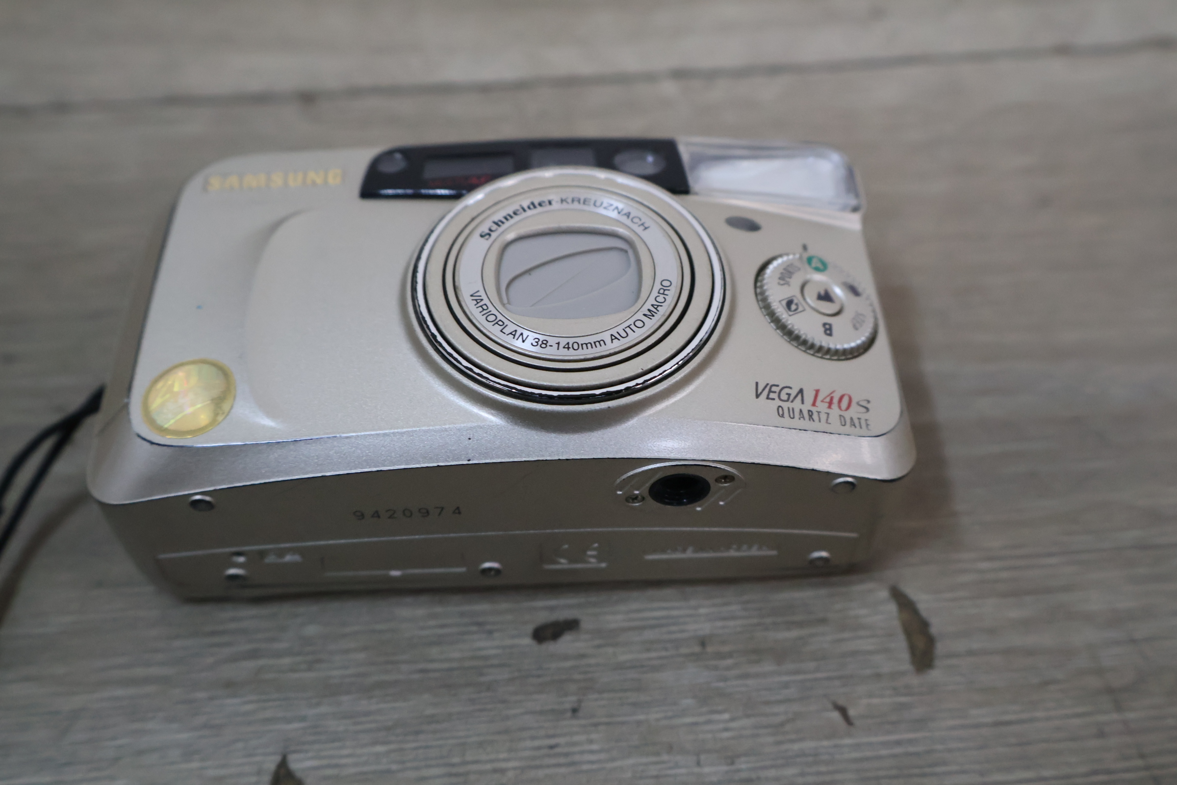 Samsung Vega 140s Compact Camera – foto 3 – kavel bij GSD Auctions, Zoeterwoude