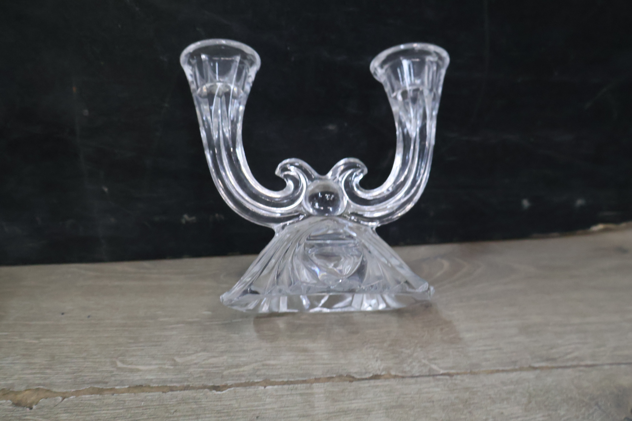 Set glaswaren met vaas en kandelaren – foto 8 – kavel bij GSD Auctions, Zoeterwoude