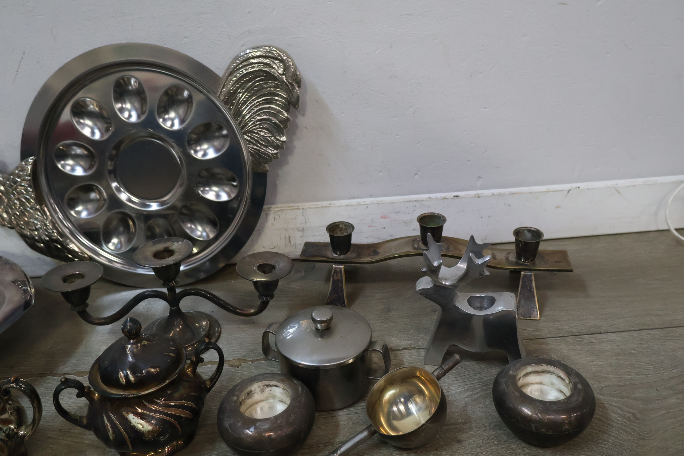 Set verzilverde serveer- en decoratievoorwerpen – foto 5 – kavel bij GSD Auctions, Zoeterwoude