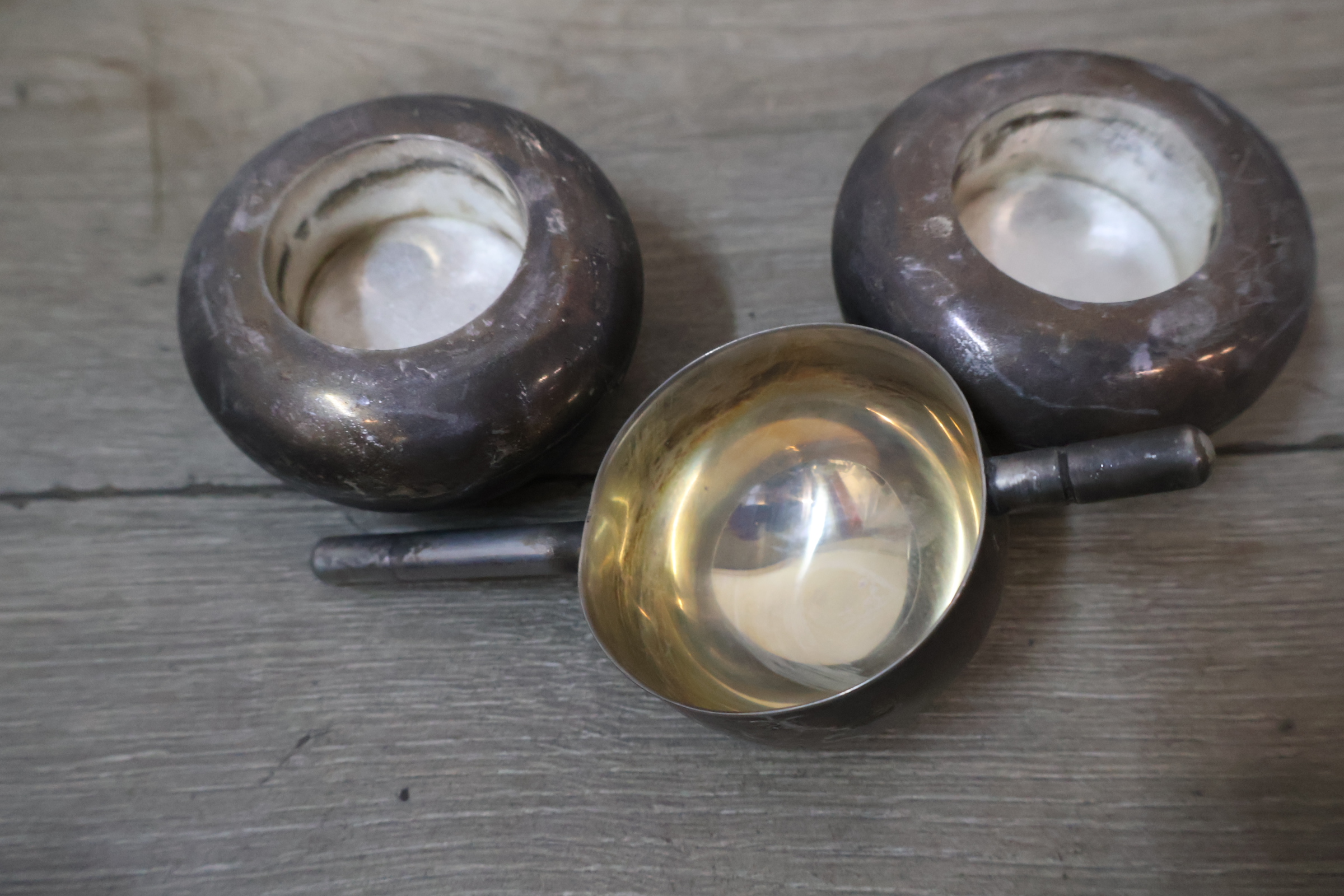 Set verzilverde serveer- en decoratievoorwerpen – foto 9 – kavel bij GSD Auctions, Zoeterwoude