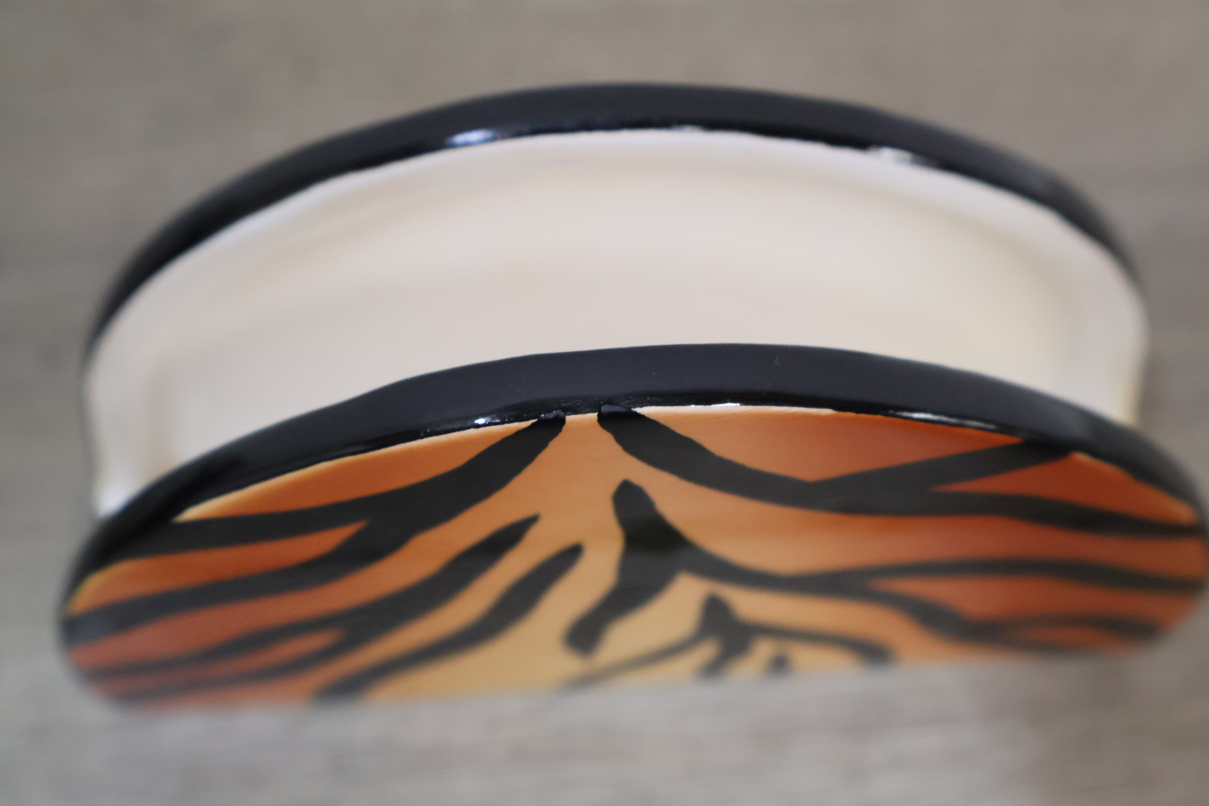 Theeset met tijgerprint servies – foto 10 – kavel bij GSD Auctions, Zoeterwoude