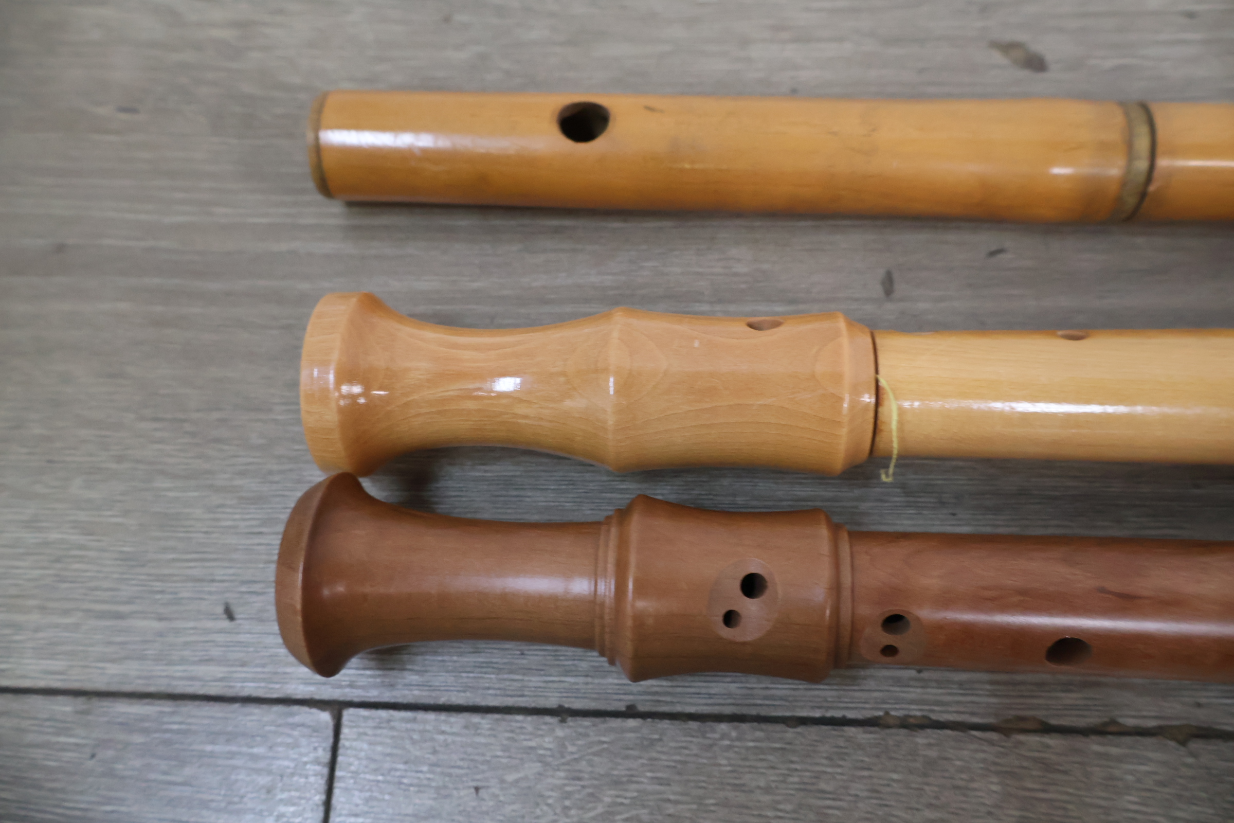 Set van drie houten blokfluiten – foto 8 – kavel bij GSD Auctions, Zoeterwoude