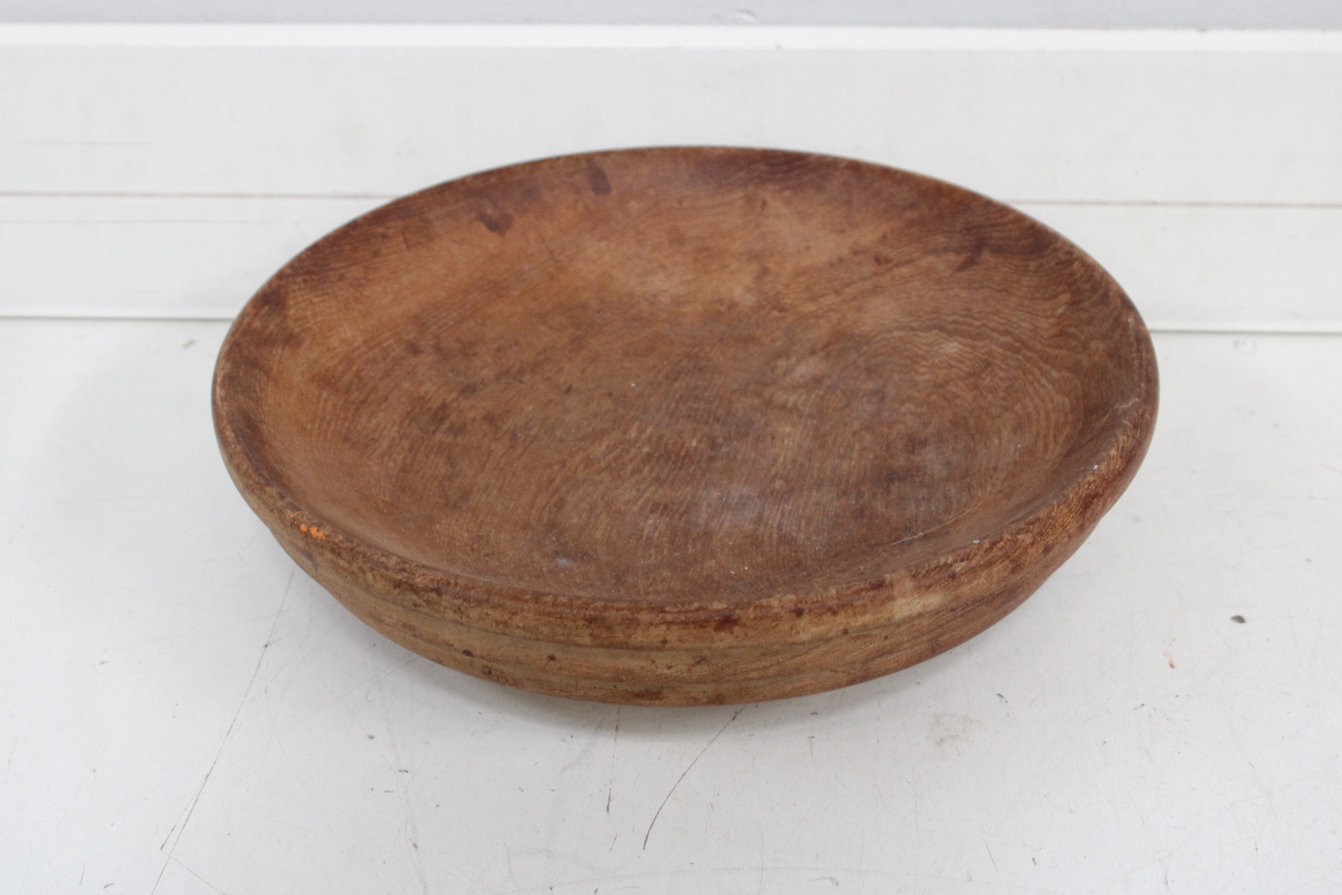 Set houten kommen, lepel en decoratieve objecten – foto 5 – kavel bij GSD Auctions, Zoeterwoude