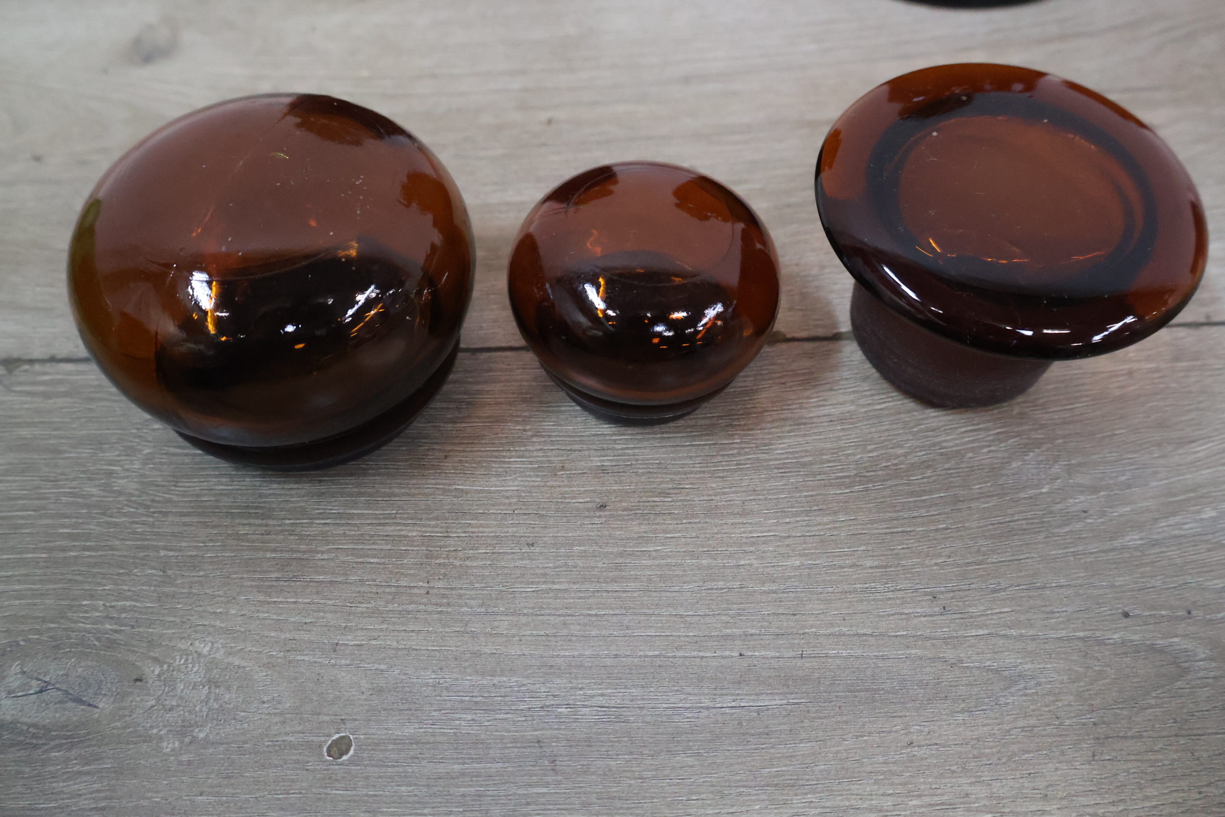 Antieke glazen apothekersflessen set – foto 10 – kavel bij GSD Auctions, Zoeterwoude