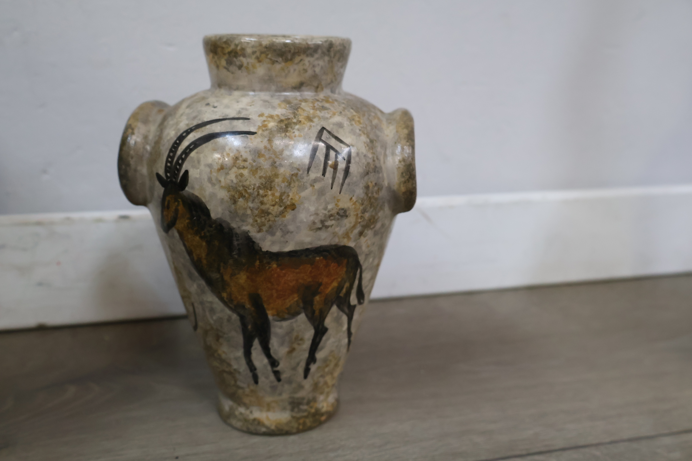 Set diverse kleurrijke keramische kommen en kopjes – foto 8 – kavel bij GSD Auctions, Zoeterwoude