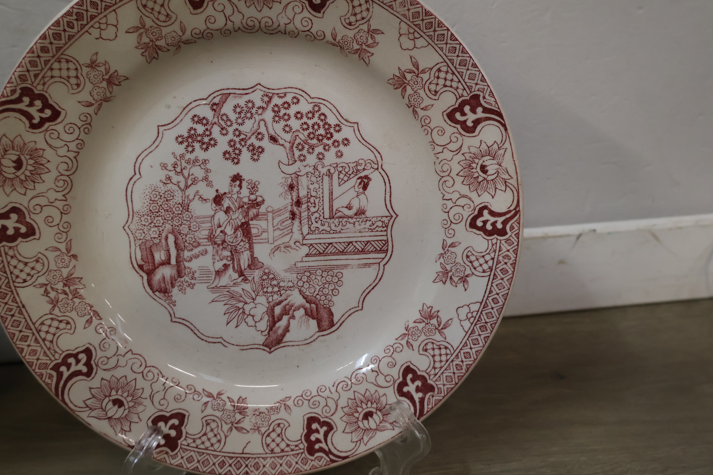 Set van 6 decoratieve borden met bloem- en landschapsmotieven – foto 6 – kavel bij GSD Auctions, Zoeterwoude
