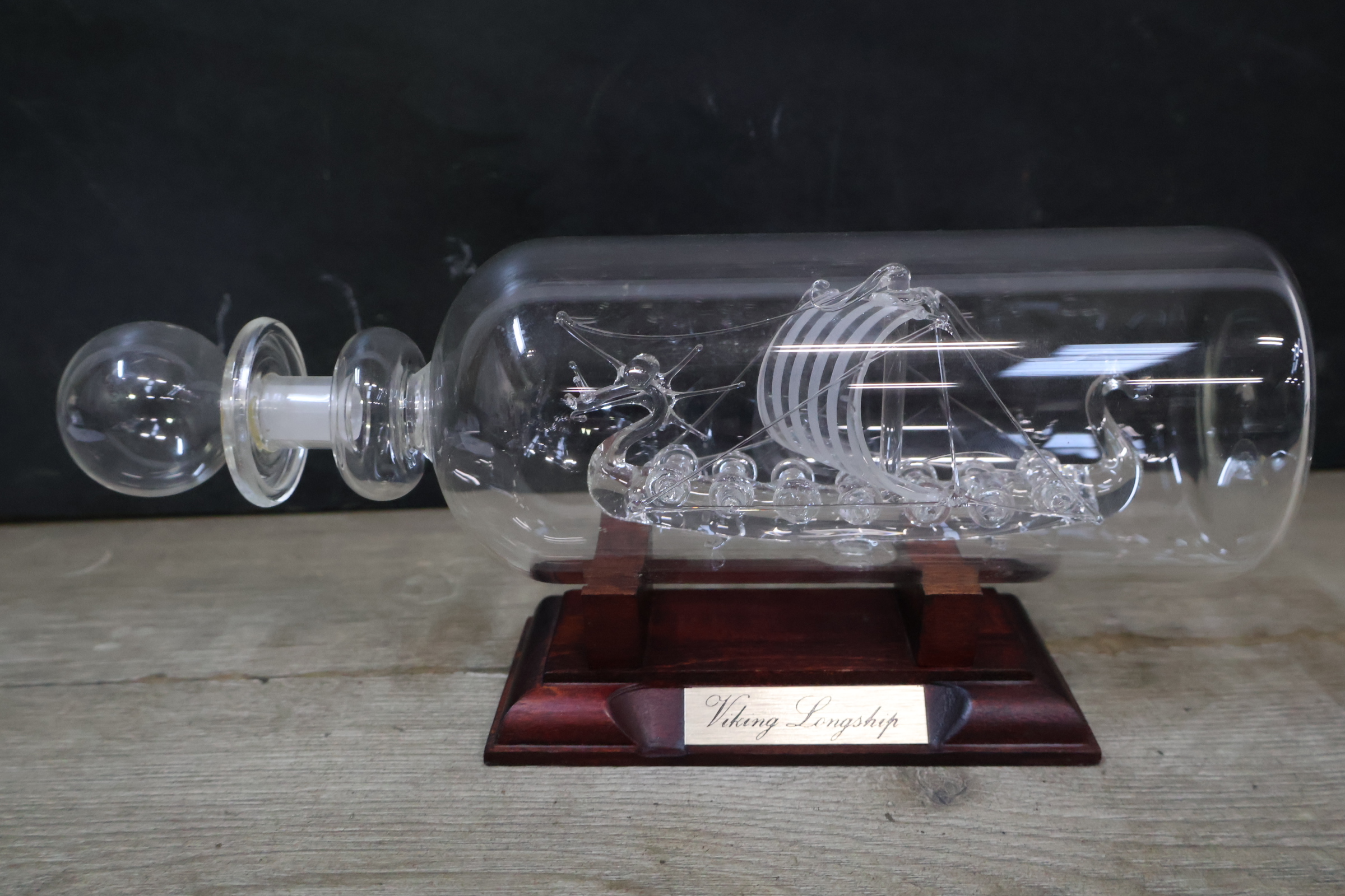 Glazen Viking Langschip in Fles – foto 3 – kavel bij GSD Auctions, Zoeterwoude