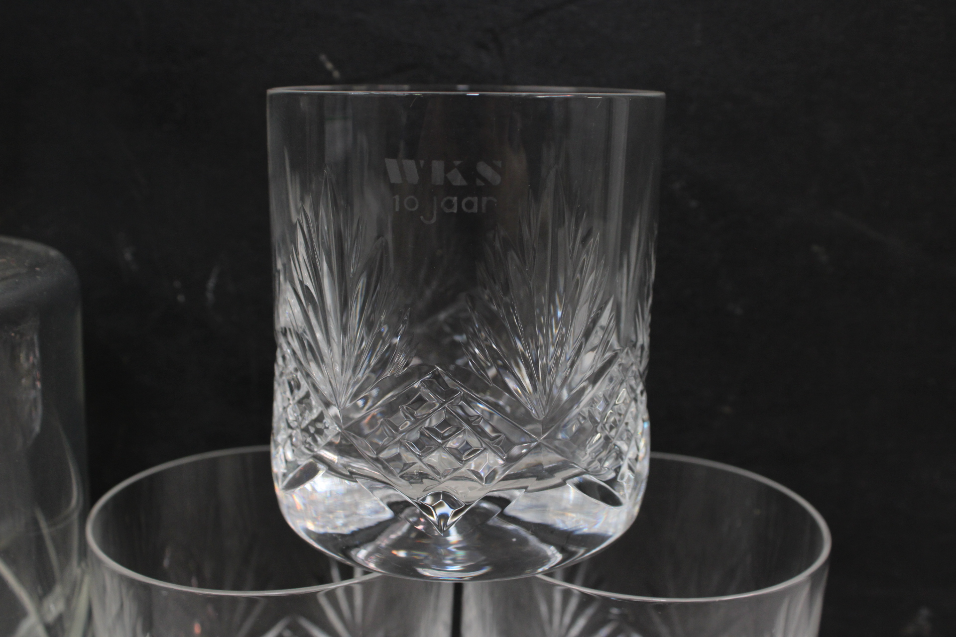 Kristallen karaf met drie kristallen whiskyglazen – foto 3 – kavel bij GSD Auctions, Zoeterwoude