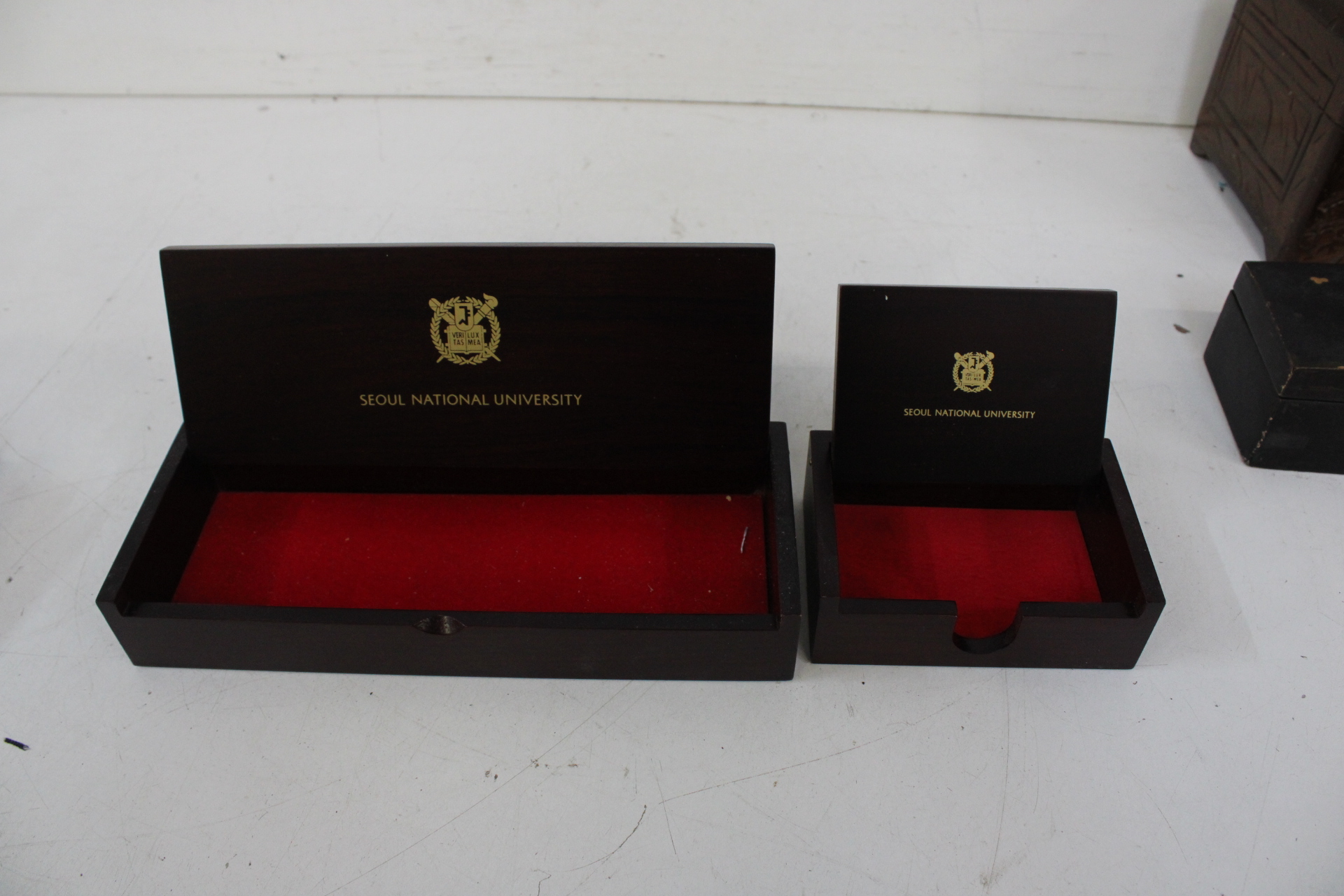 Set van houten en lakdoosjes – foto 7 – kavel bij GSD Auctions, Zoeterwoude