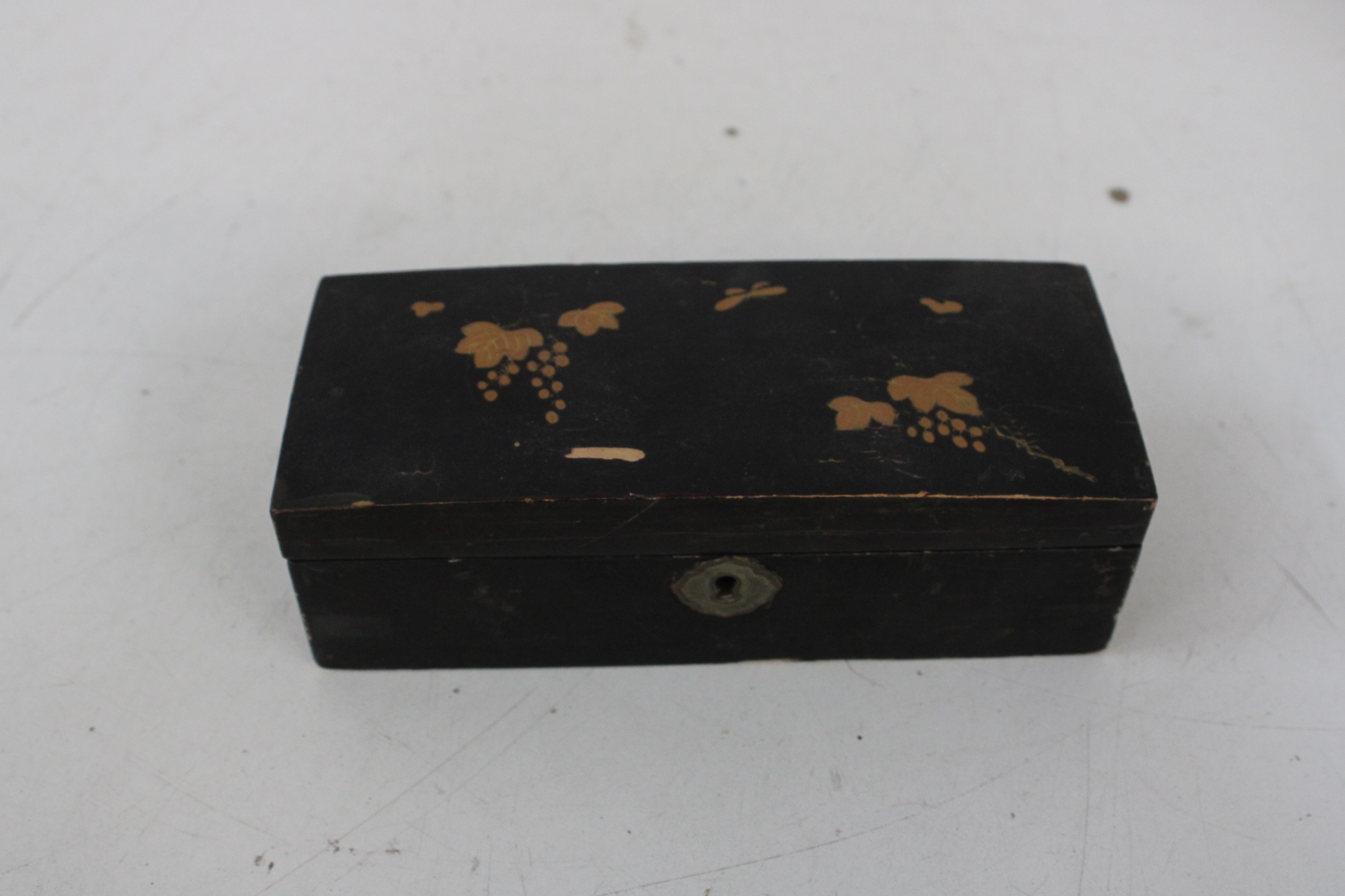 Set van houten en lakdoosjes – foto 8 – kavel bij GSD Auctions, Zoeterwoude