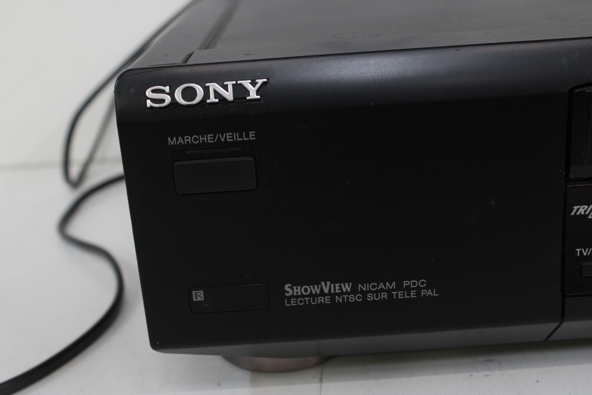 Sony SLV-E720 VHS Videorecorder – foto 3 – kavel bij GSD Auctions, Zoeterwoude